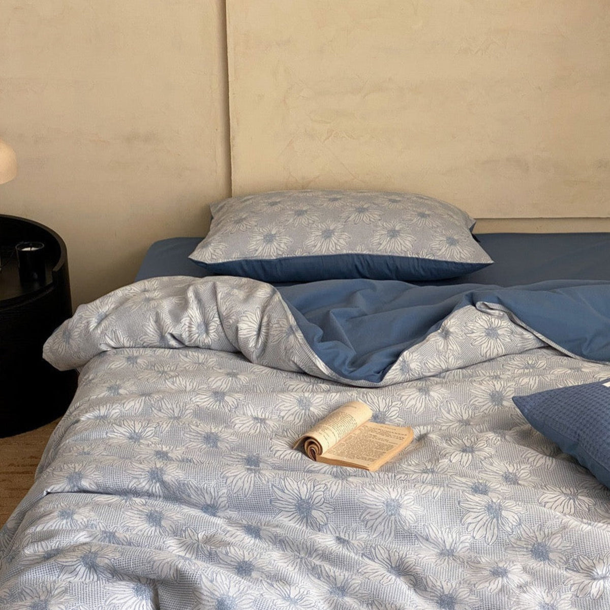 Daisy Waffle Bedding Set - Blue