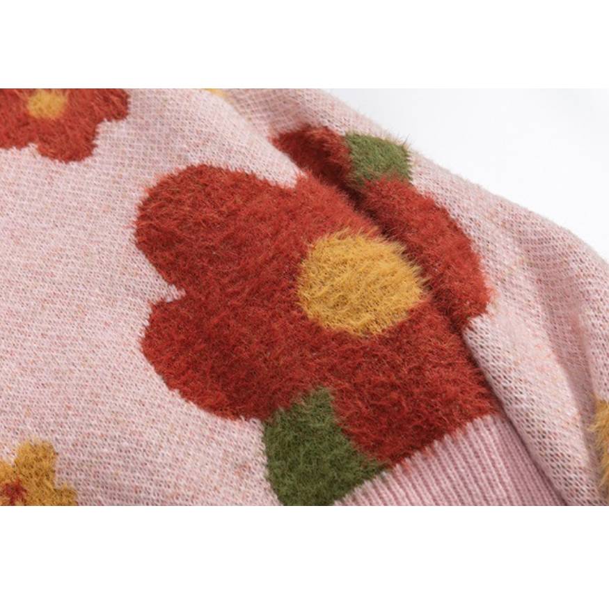 Flower Pattern Turtleneck Cropped Knit Sweater