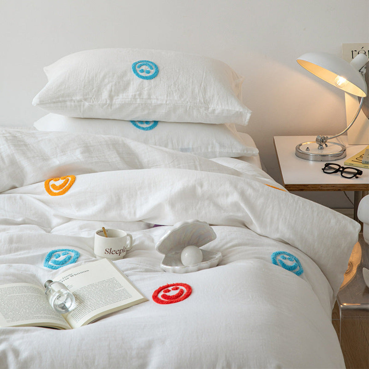 Double Layered Embroidered White Bedding Set - Happy Face