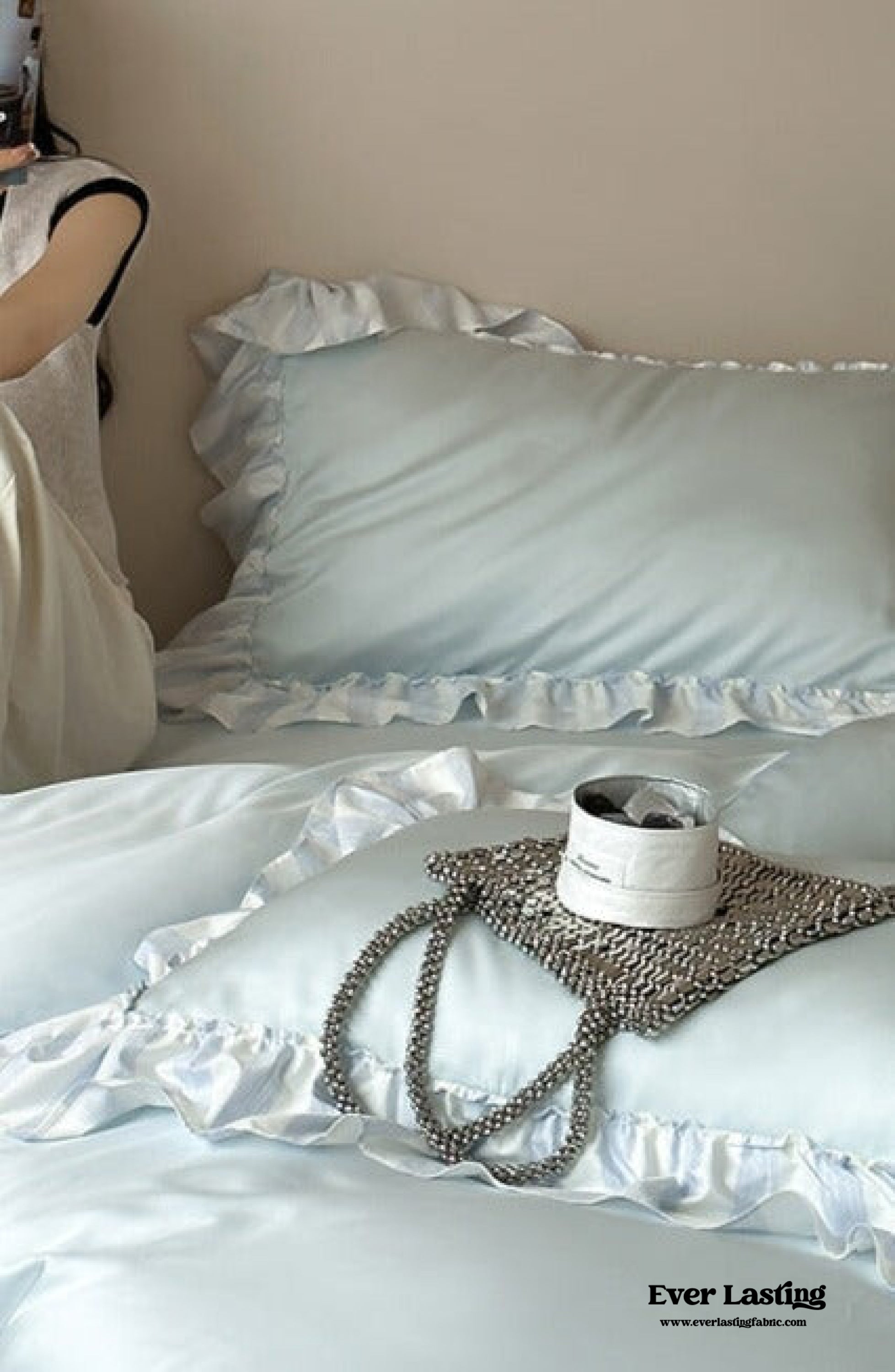 Dreamy Silky Ruffle Tencel Bedding Set - Pink
