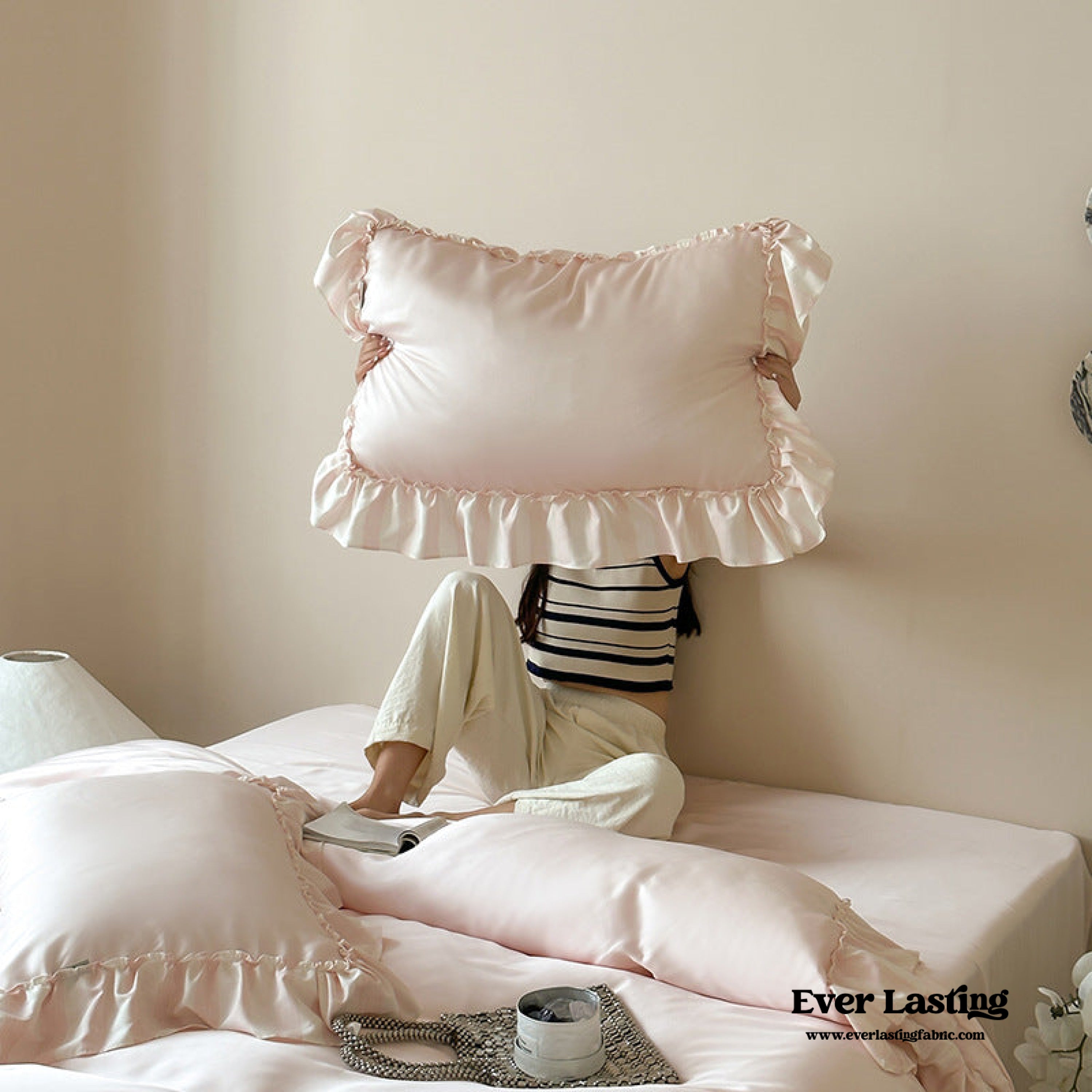 Dreamy Silky Ruffle Tencel Bedding Set - Pink