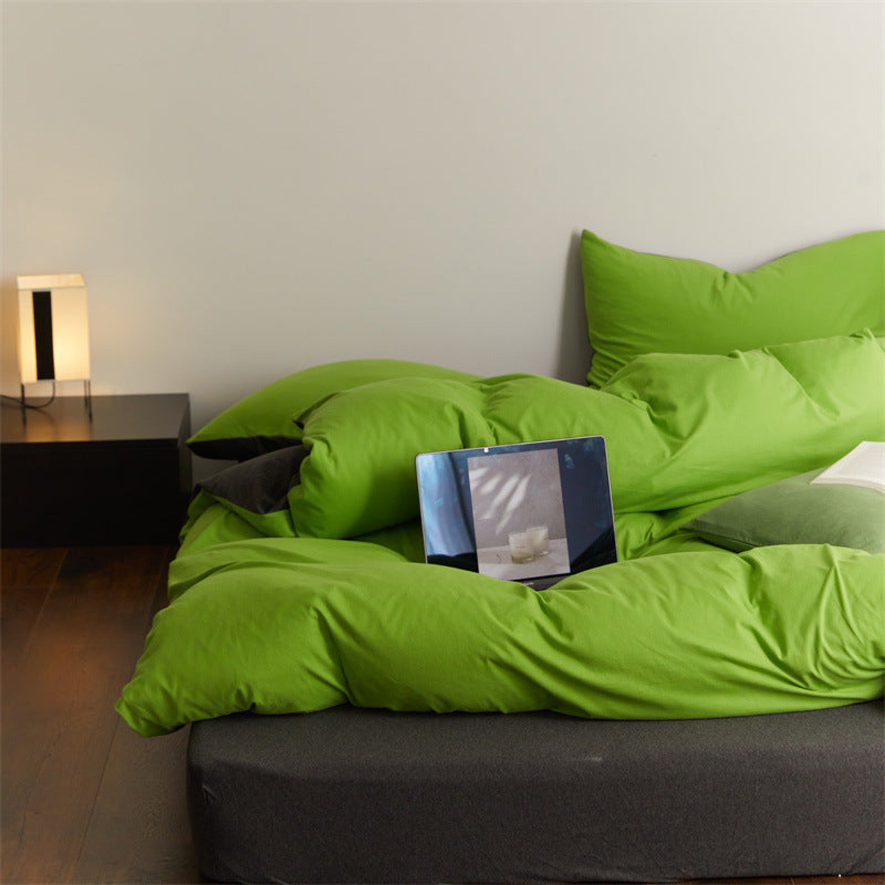 DUO Maximalist Jersey Knit Bedding Set - Barbie Pink + Forest Green