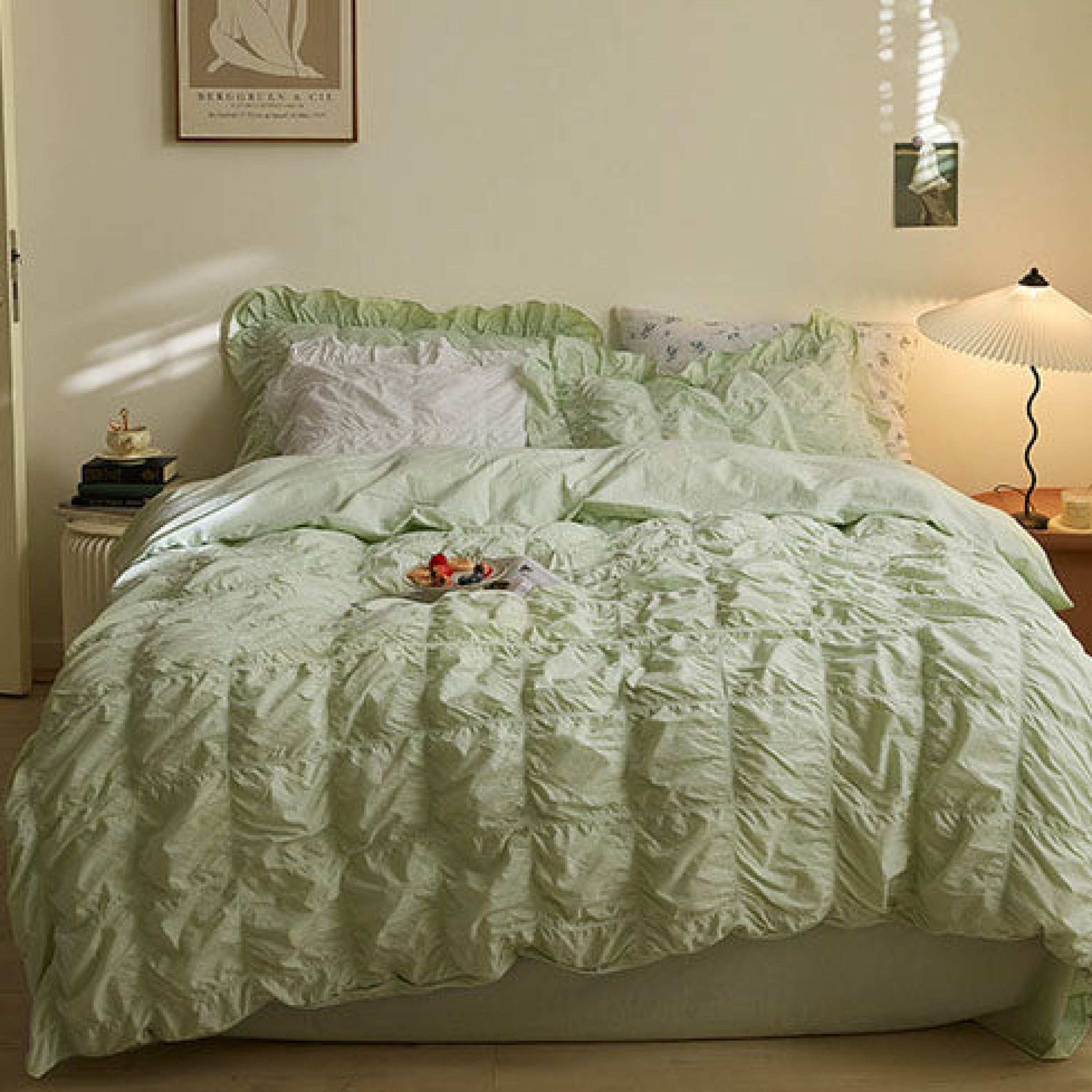 Earth Tone Marshmallow Puff Ruffle Bedding Set - Rust Pink