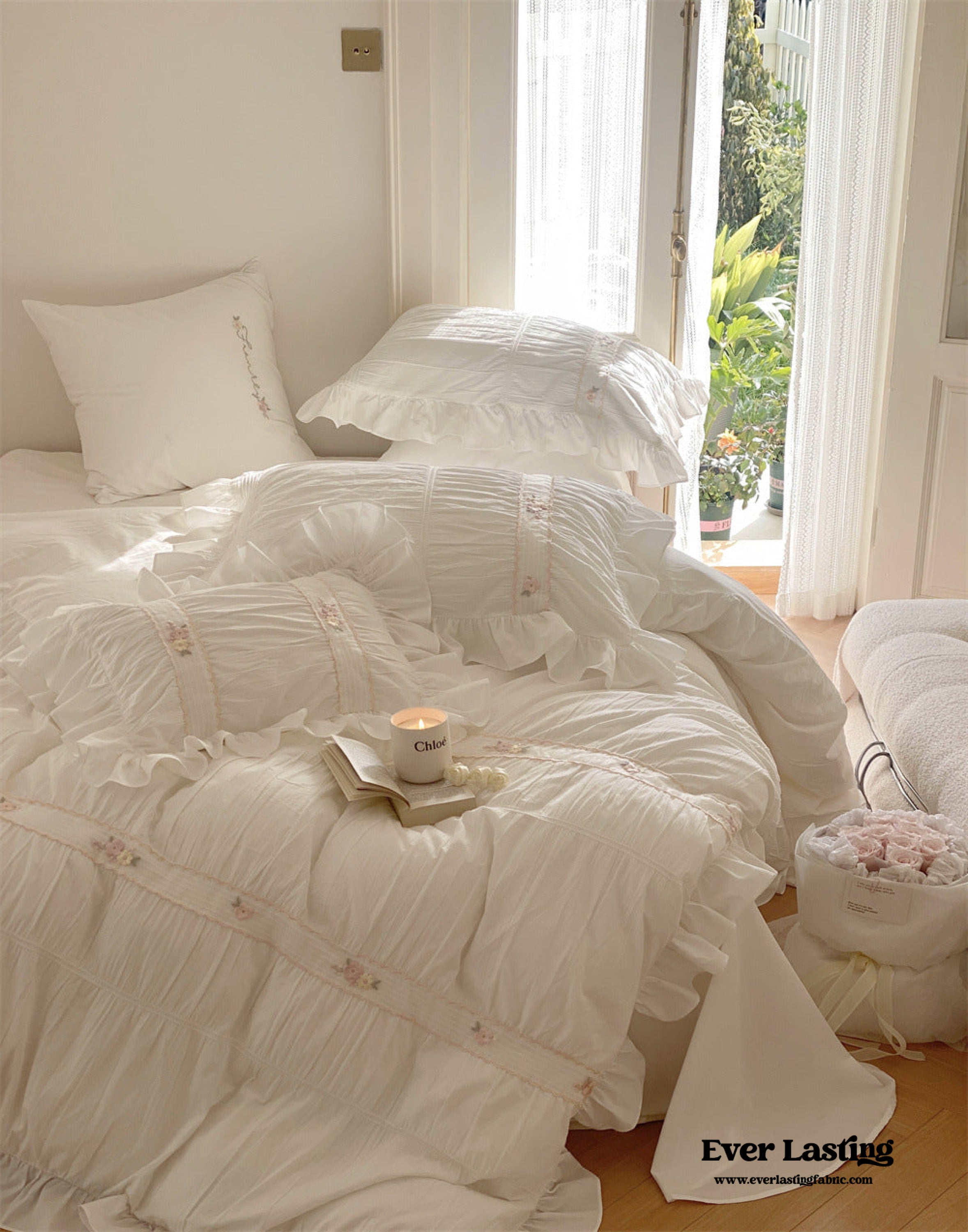 Embroidered Lace Ruffle Bedding Set - Pink