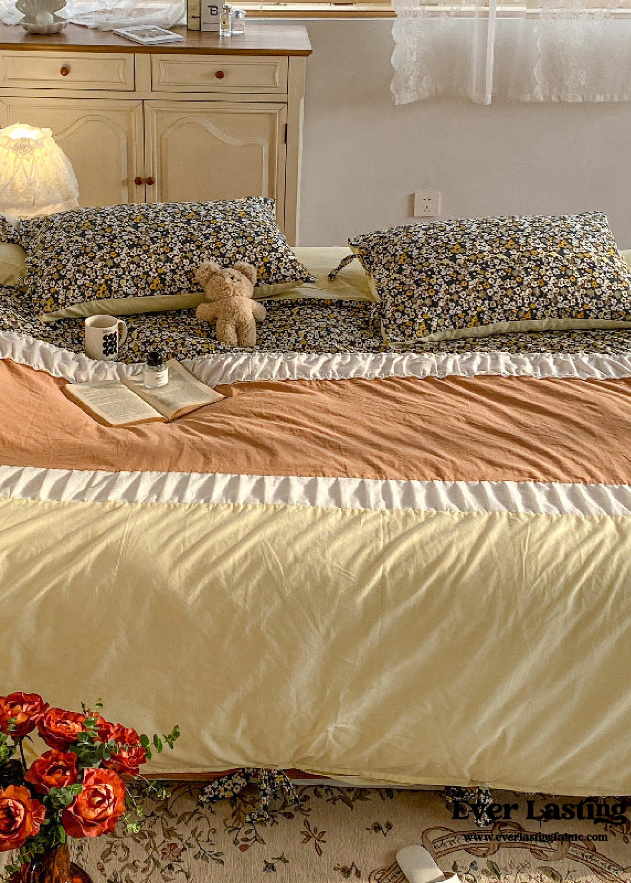 Floral Patchwork Bedding Set - Pink