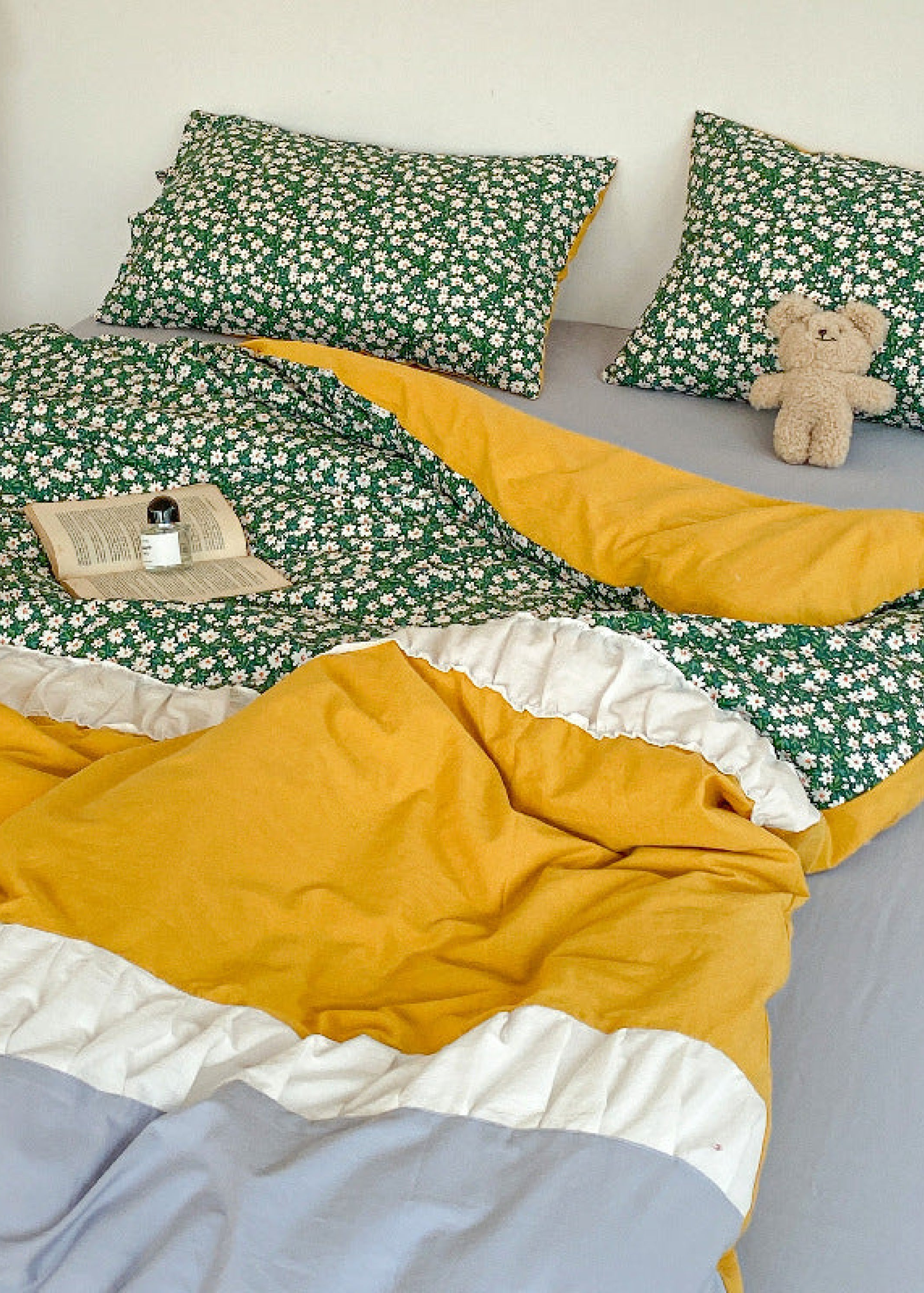 Floral Patchwork Bedding Set - Pink