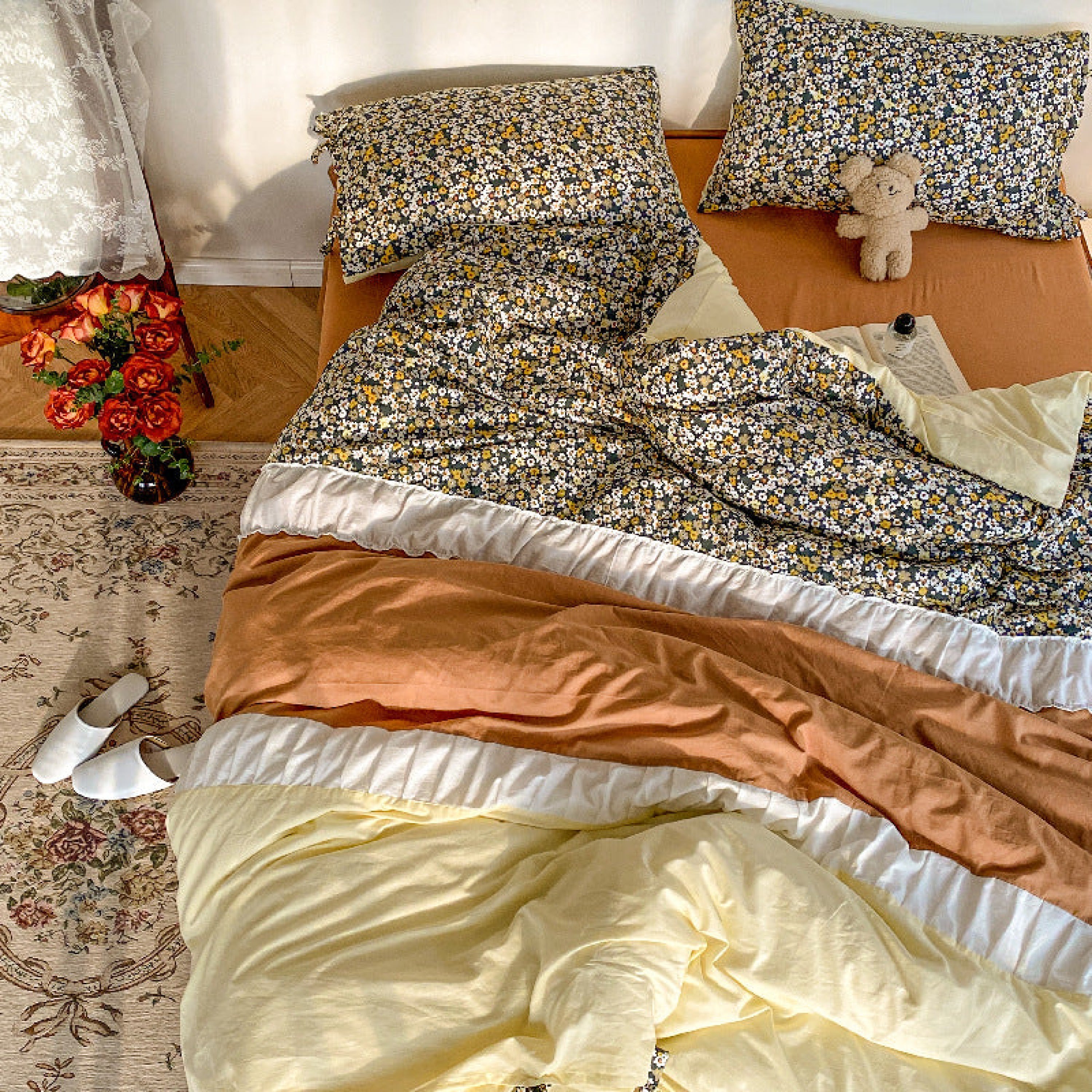 Floral Patchwork Bedding Set - Pink