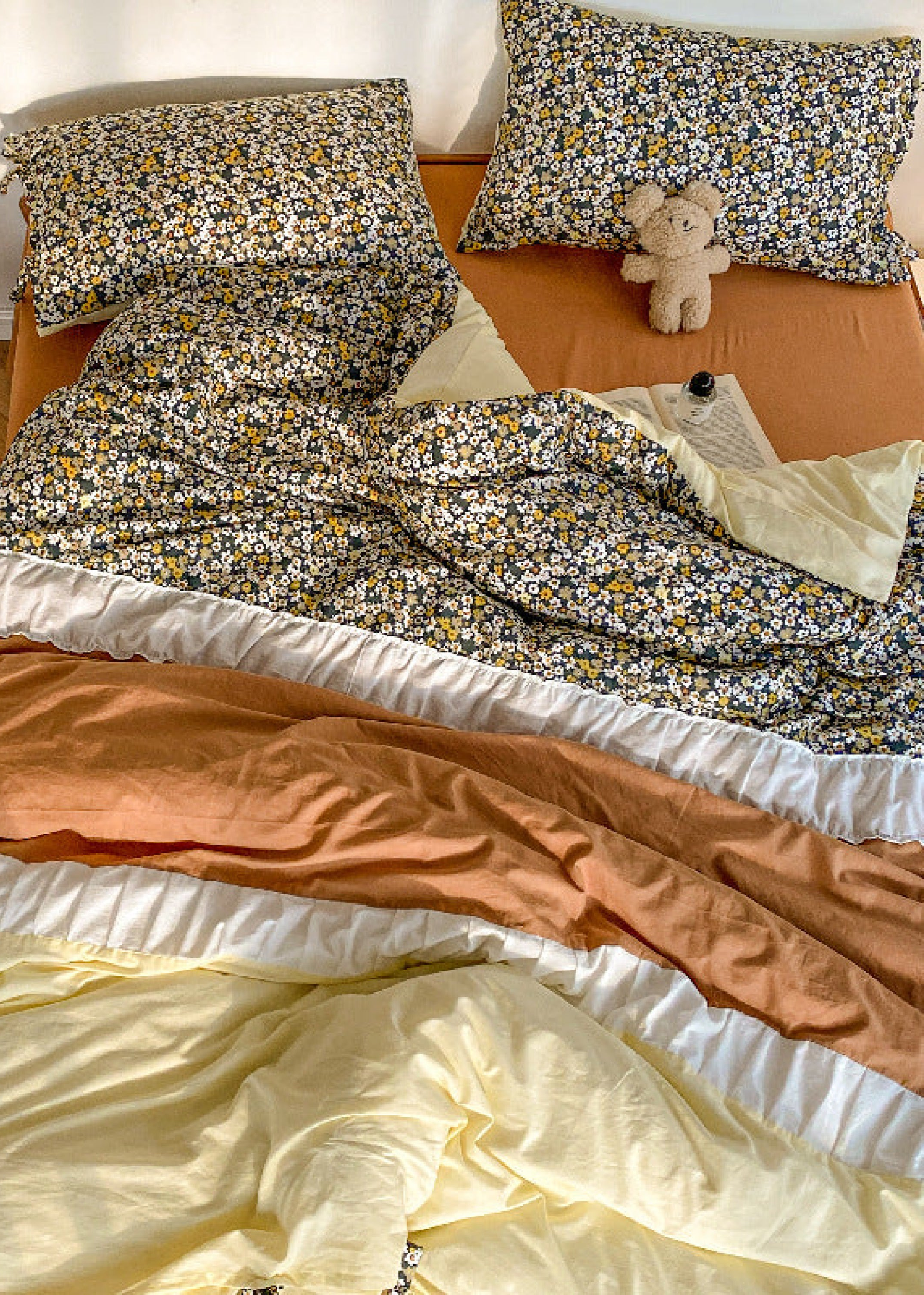 Floral Patchwork Bedding Set - Pink