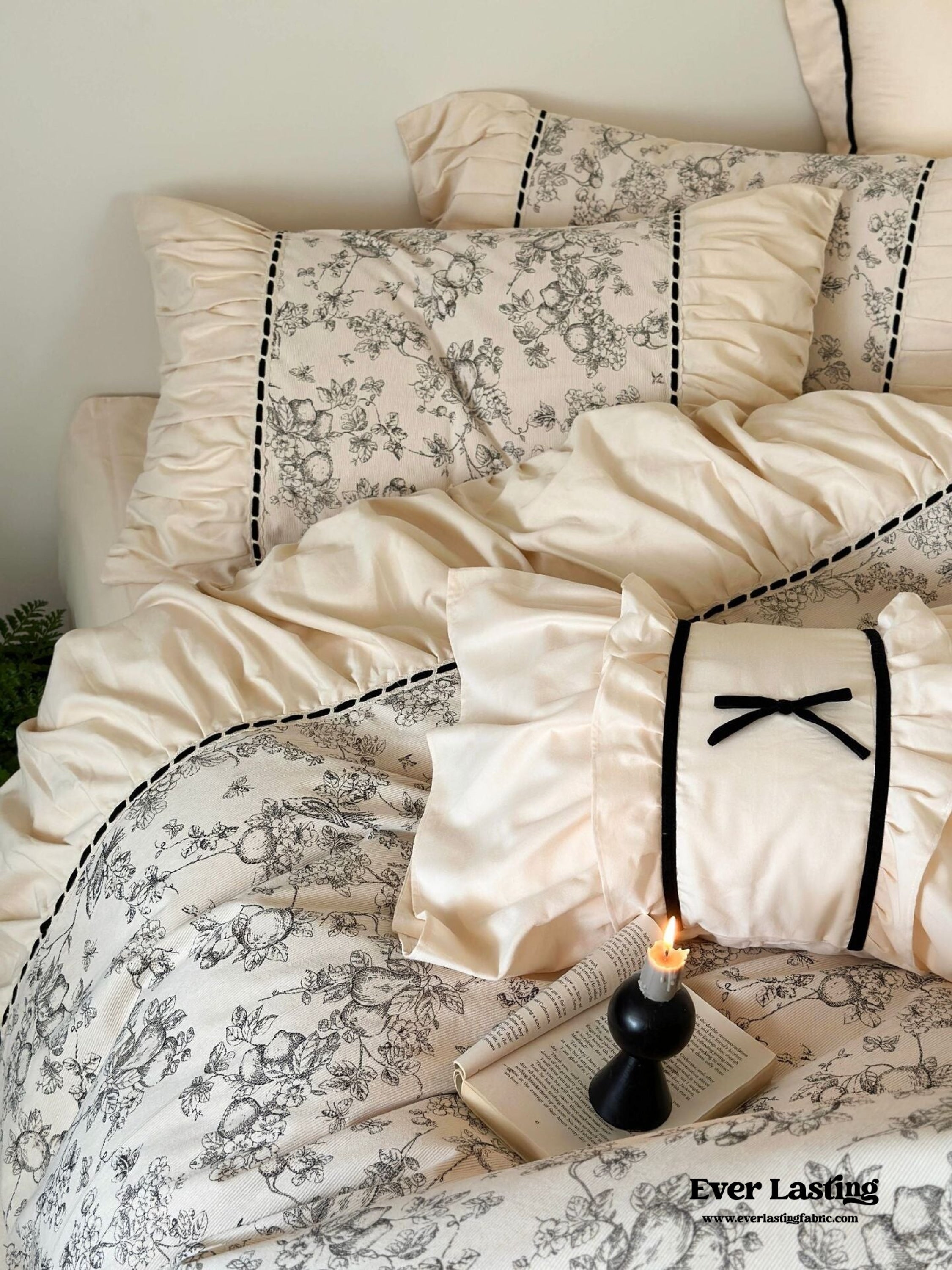 French Black Lace Bedding Set - Matcha Green