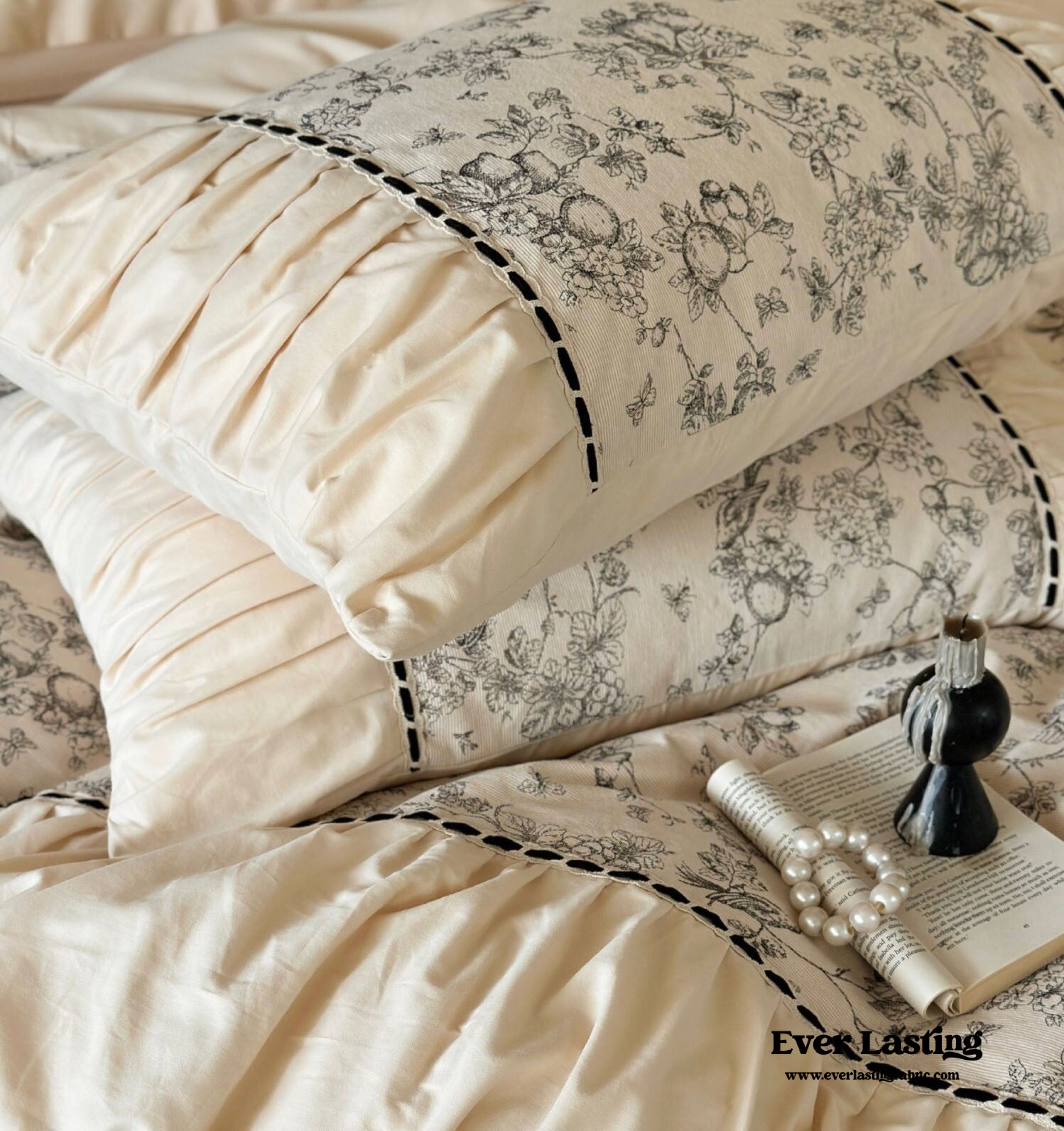 French Black Lace Bedding Set - Matcha Green