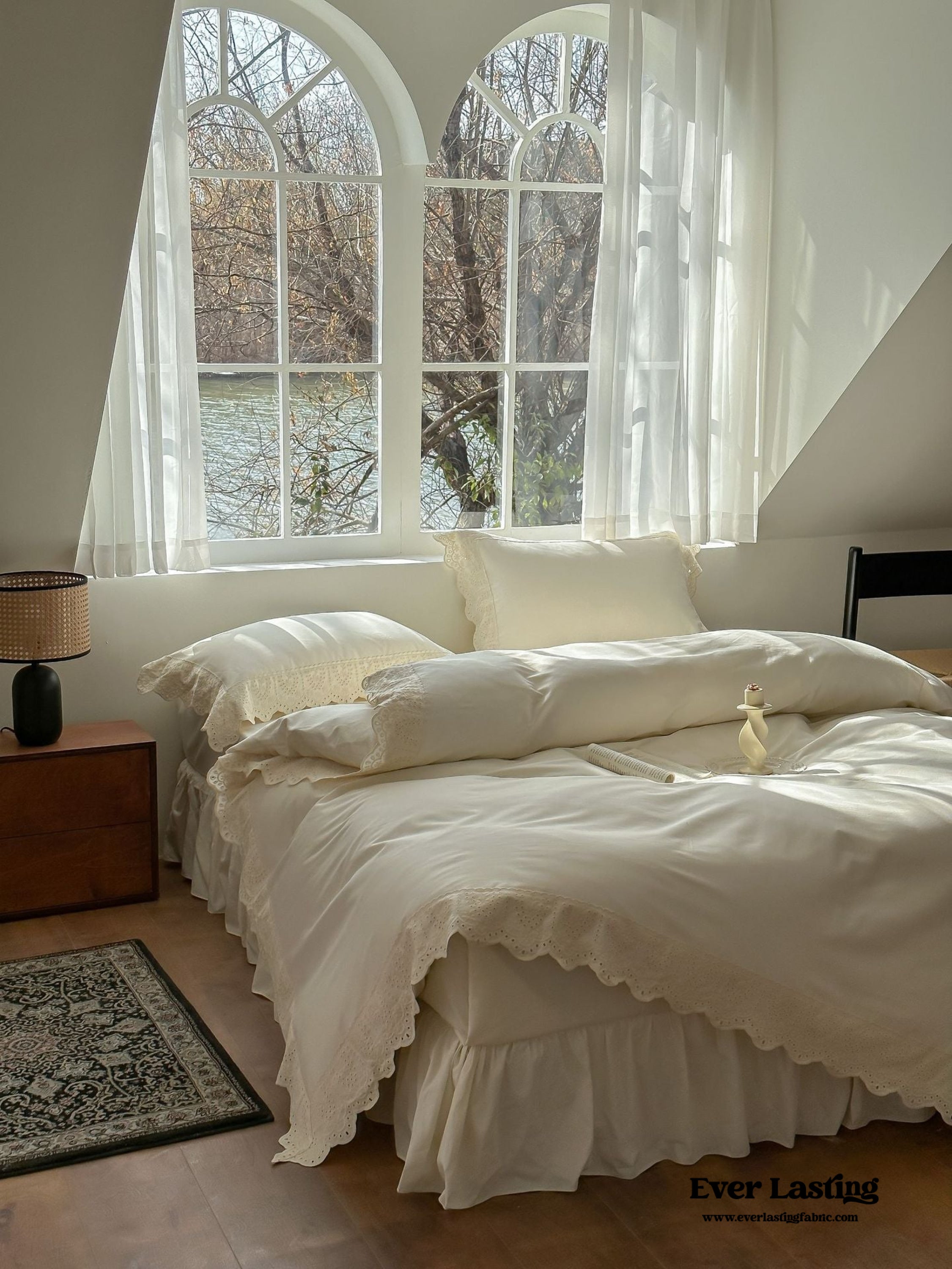 French Lace Floral Ruffle Bedding Set - White