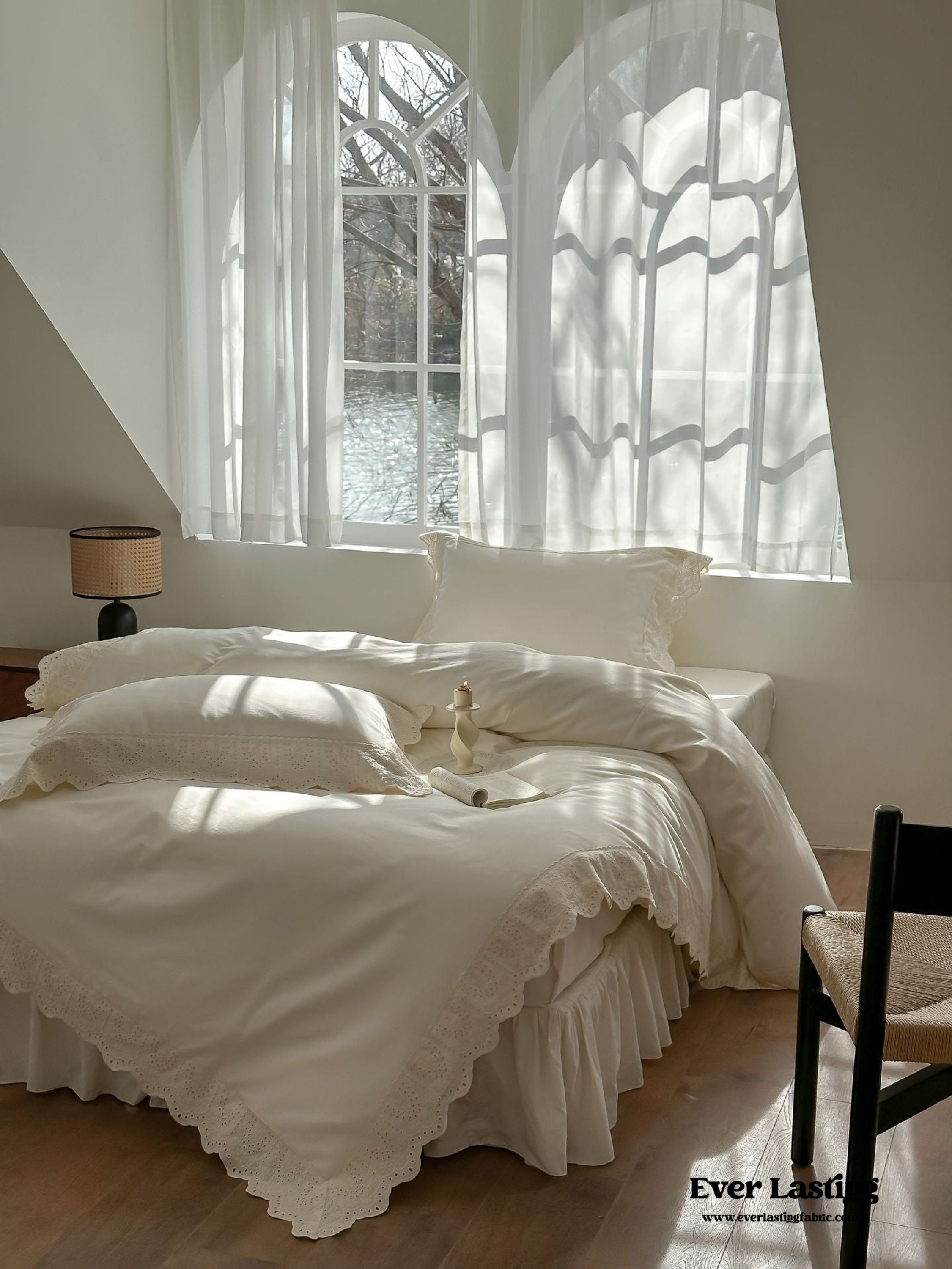 French Lace Floral Ruffle Bedding Set - White