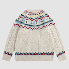 Pullover im Ethno-Stil mit Kaninchenmuster