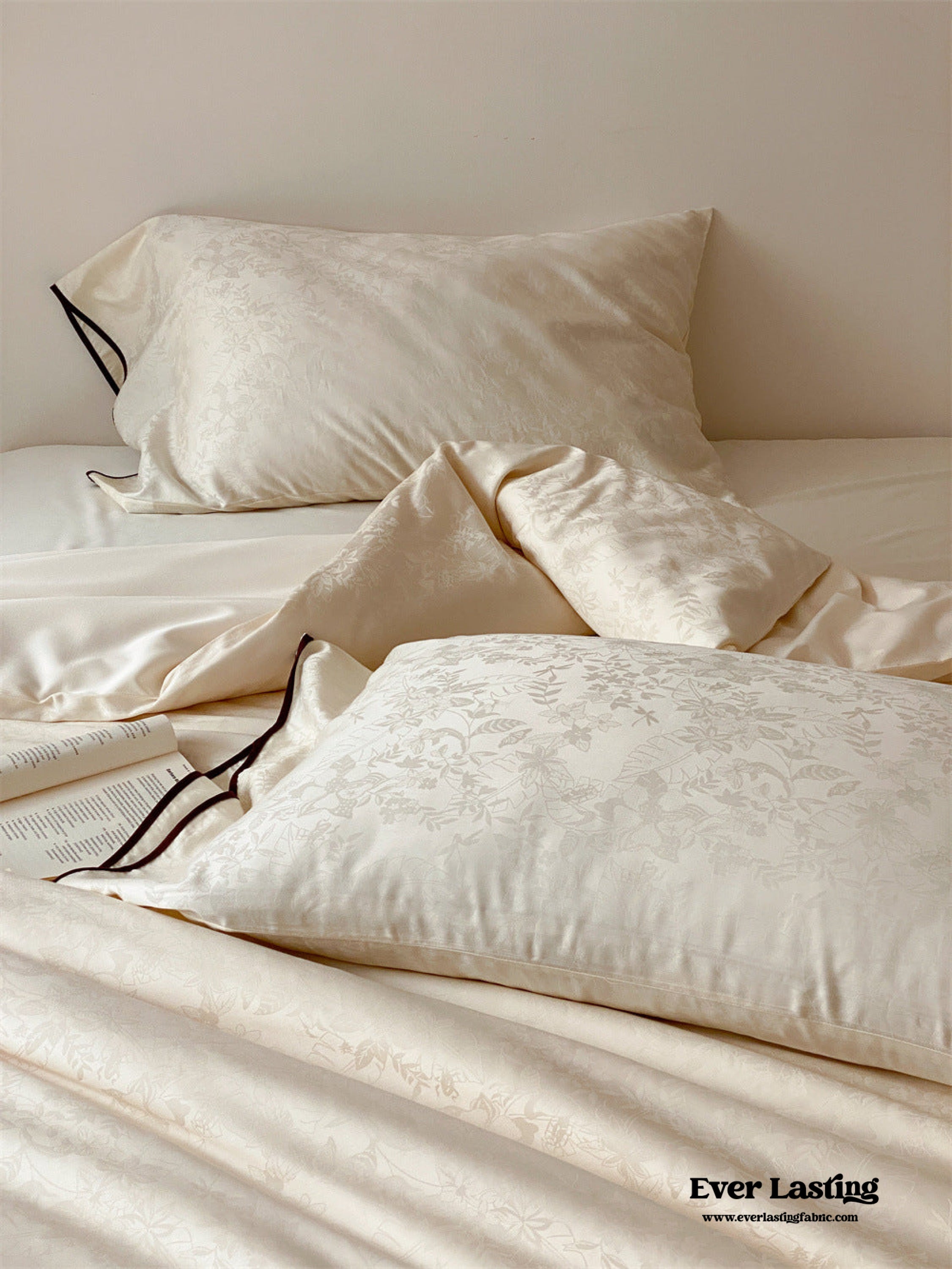 Grace Silky Floral Luxury Bedding Bundle