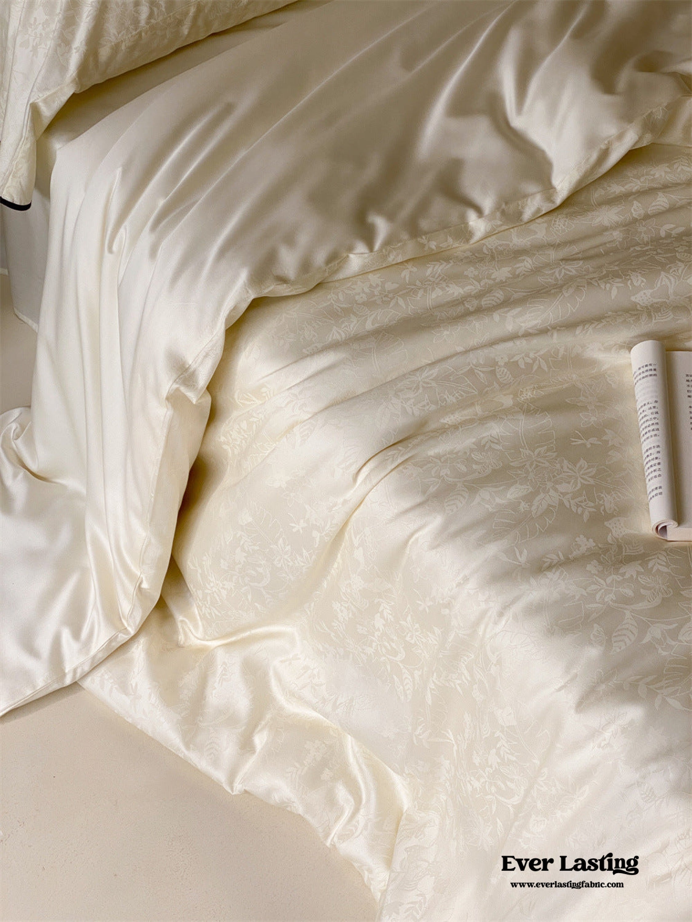 Grace Silky Floral Luxury Bedding Bundle