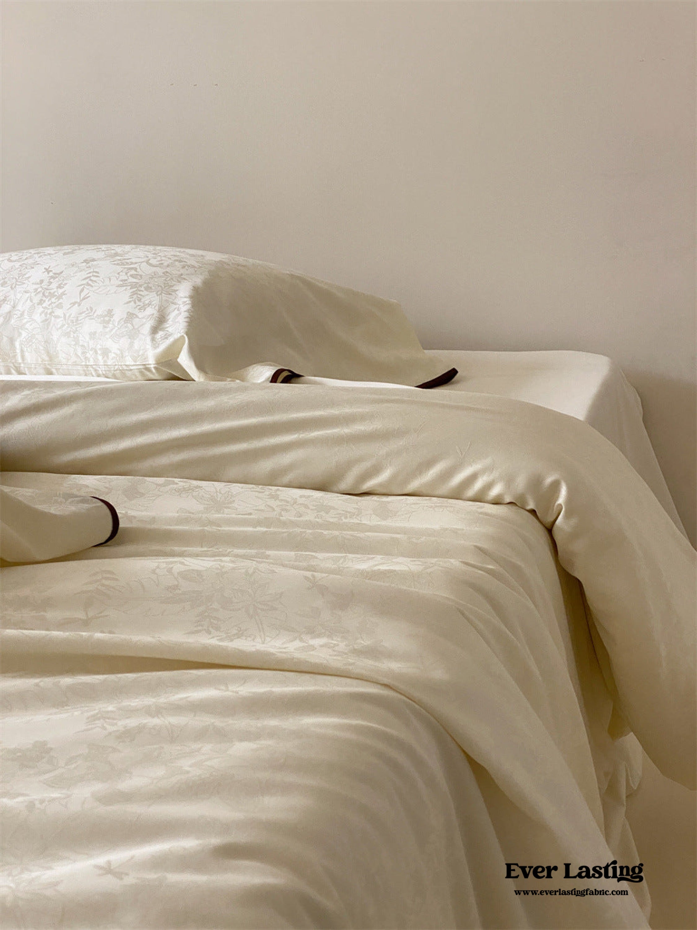 Grace Silky Floral Luxury Bedding Bundle