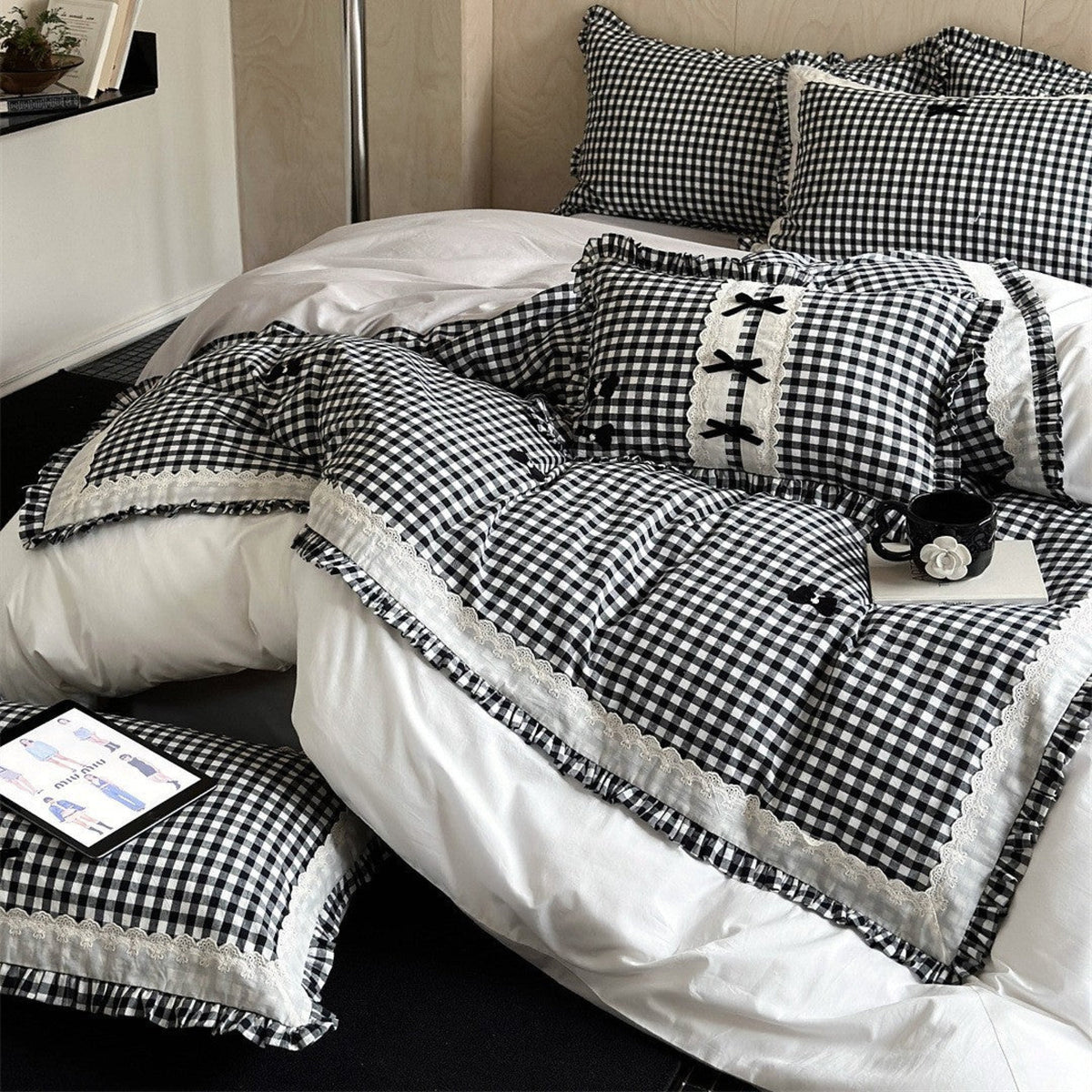 Heiress Gingham Bow Embroidered Bedding Set - Black