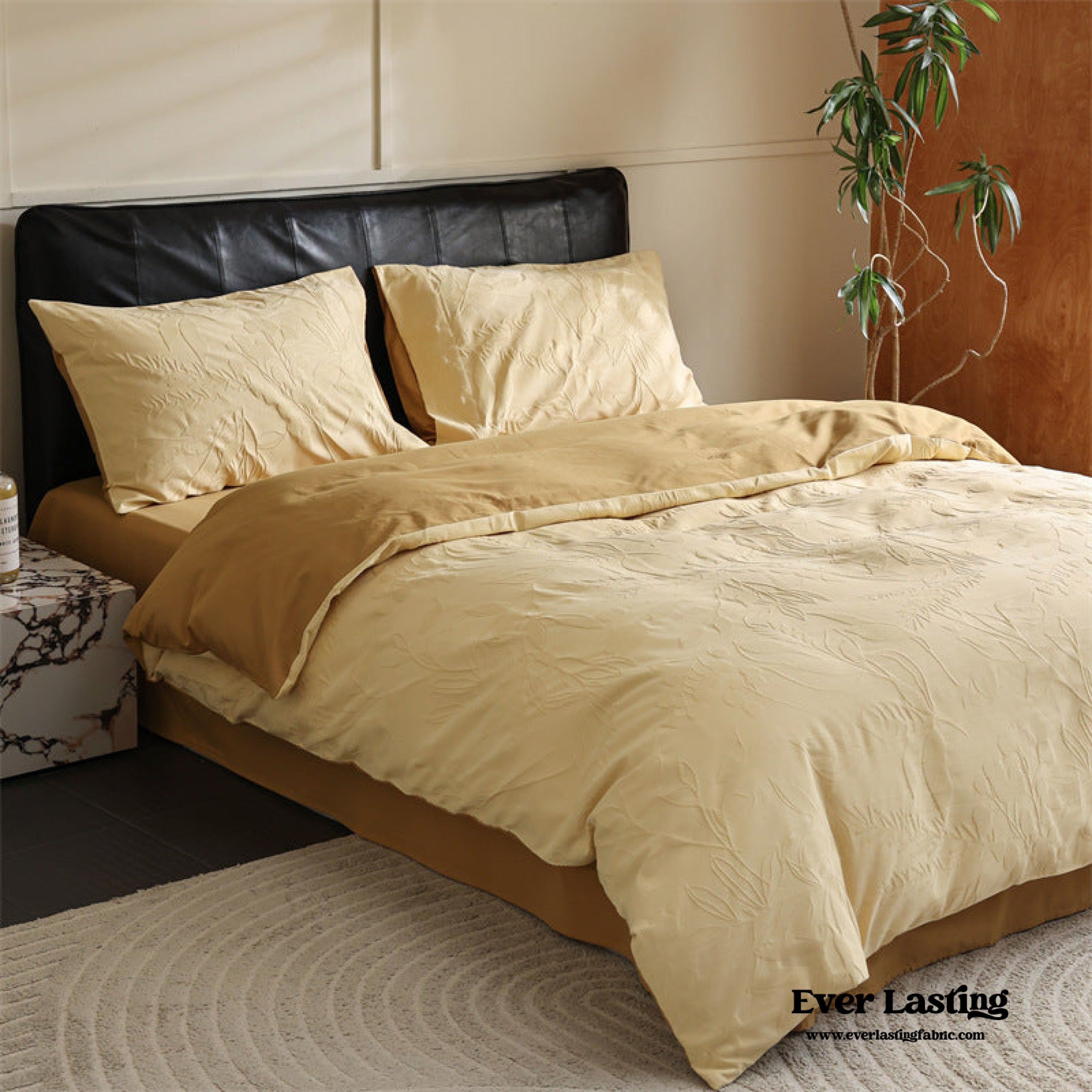 Hidden Garden Jacquard Floral Bedding Set - Tan Pink