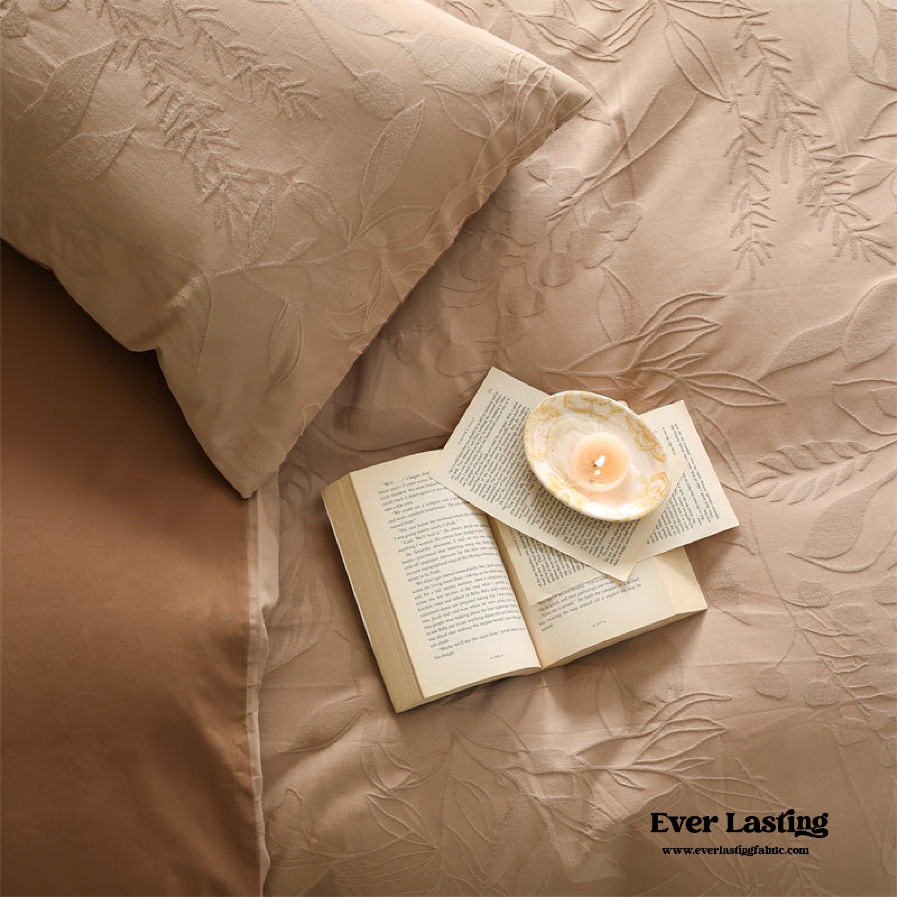 Hidden Garden Jacquard Floral Bedding Set - Tan Pink