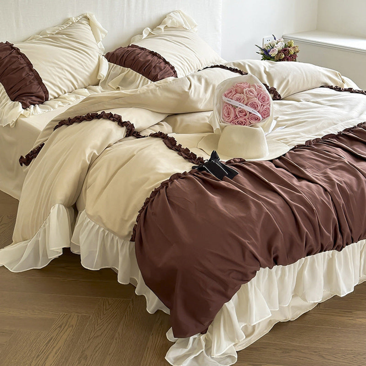 Hot Cocoa Ruffle Bedding Bundle