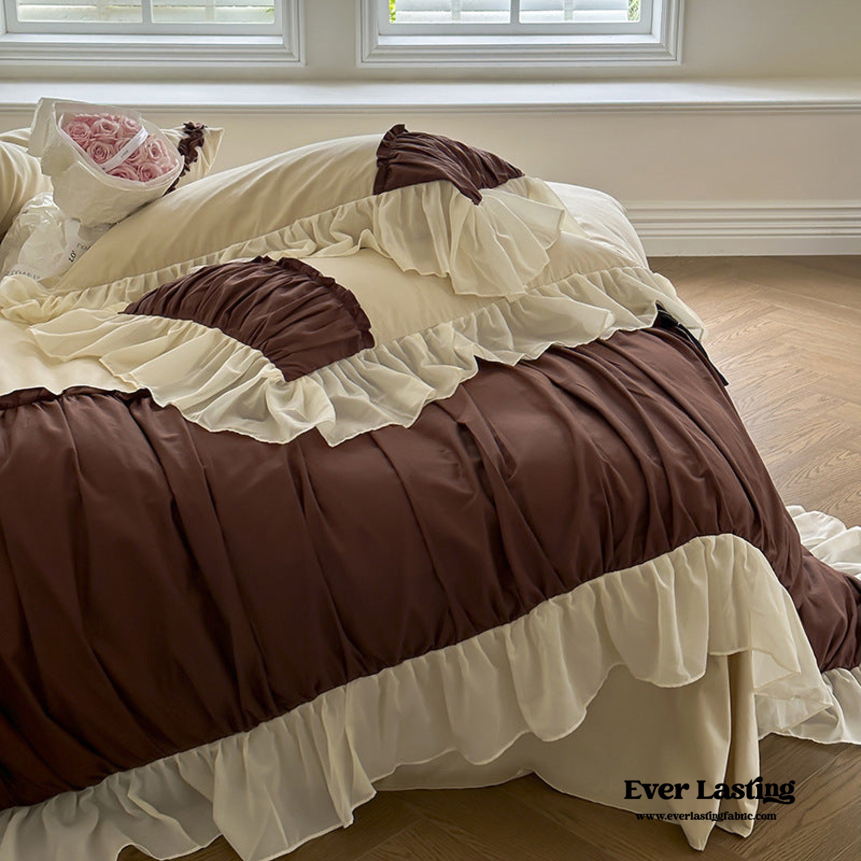 Hot Cocoa Ruffle Bedding Set
