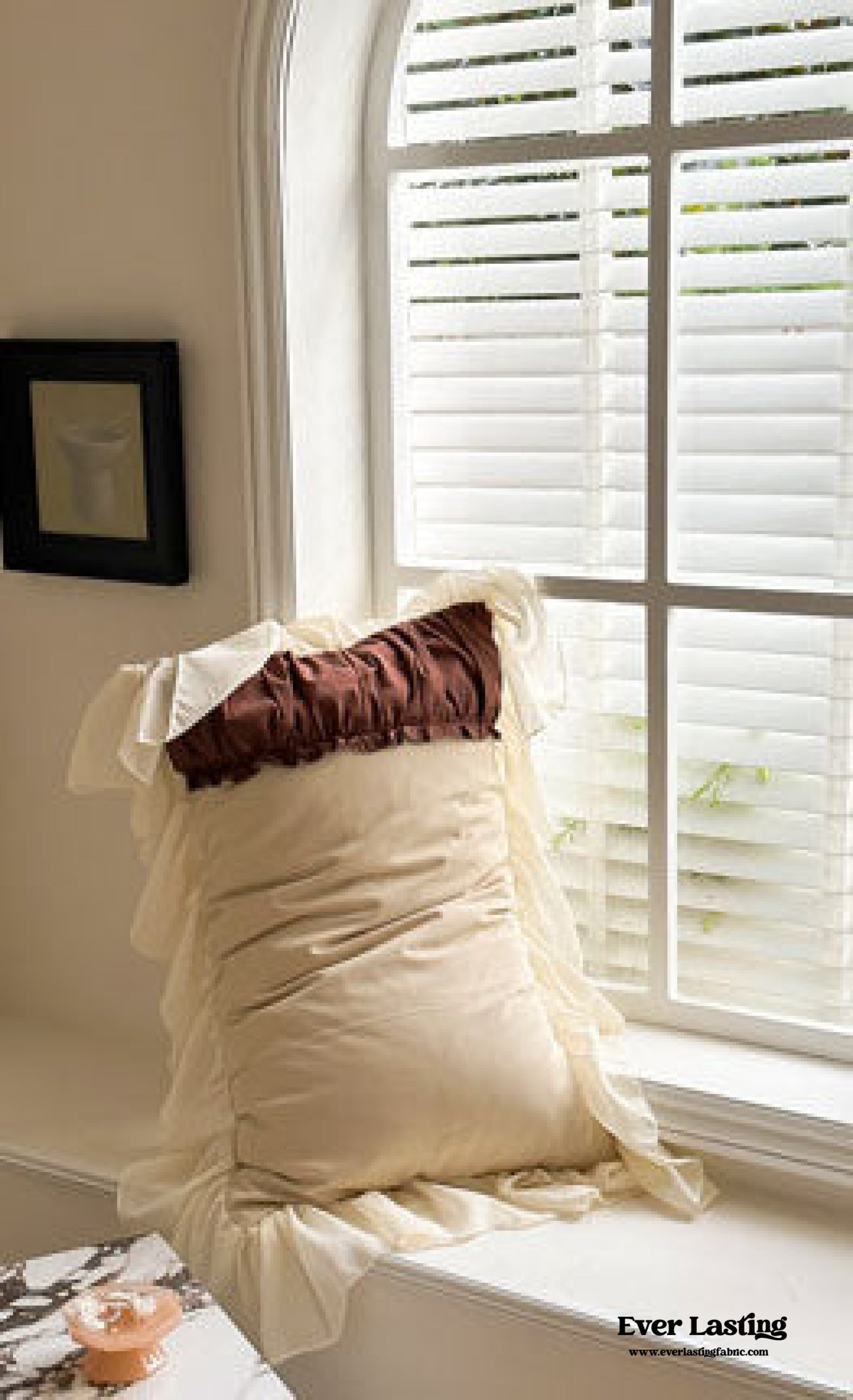 Hot Cocoa Ruffle Bedding Set