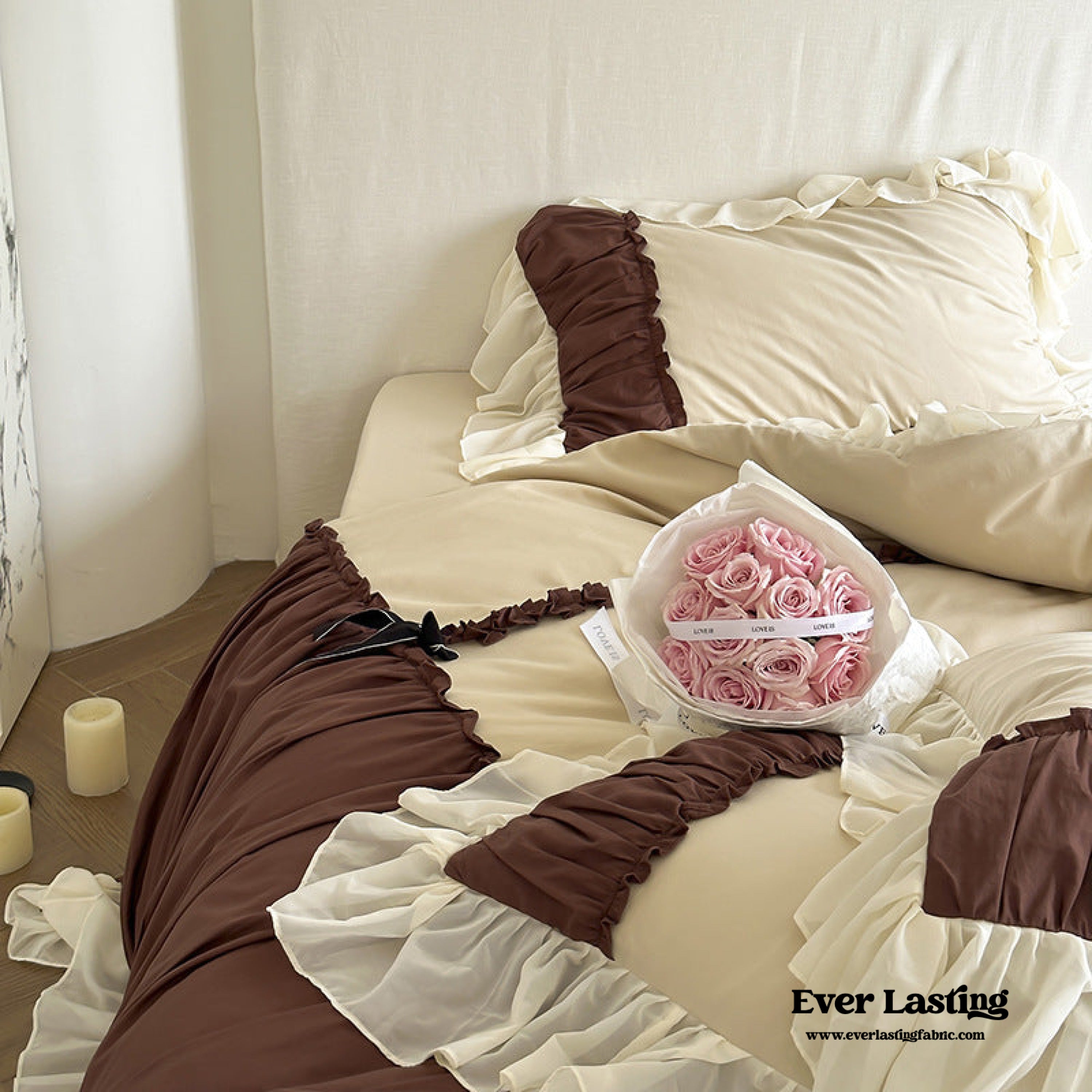 Hot Cocoa Ruffle Bedding Set