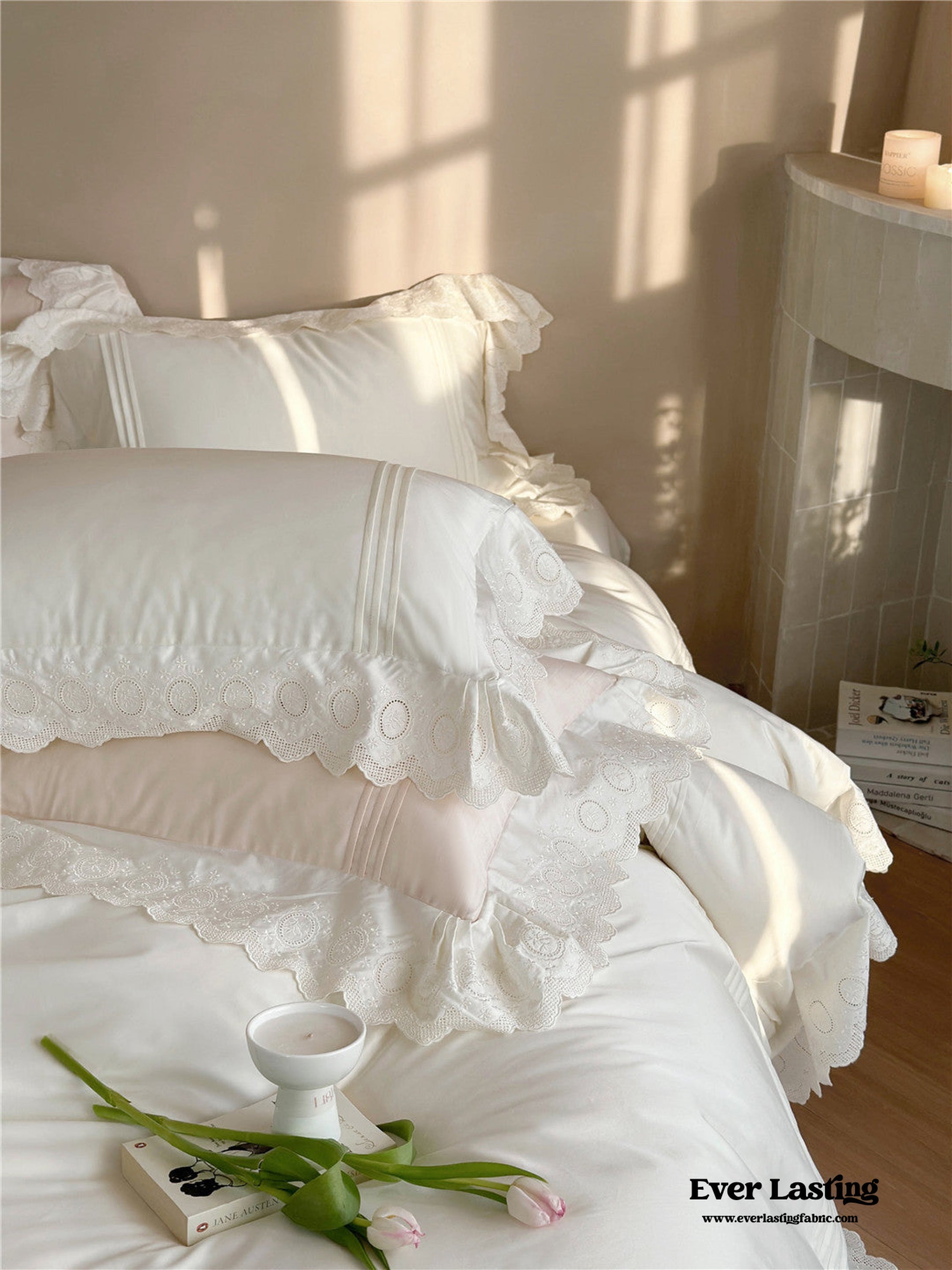 Isabelle Silky Cottage Ruffled Bedding Set - Pink