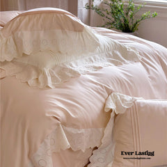 Isabelle Silky Cottage Ruffled Bedding Set - Pink