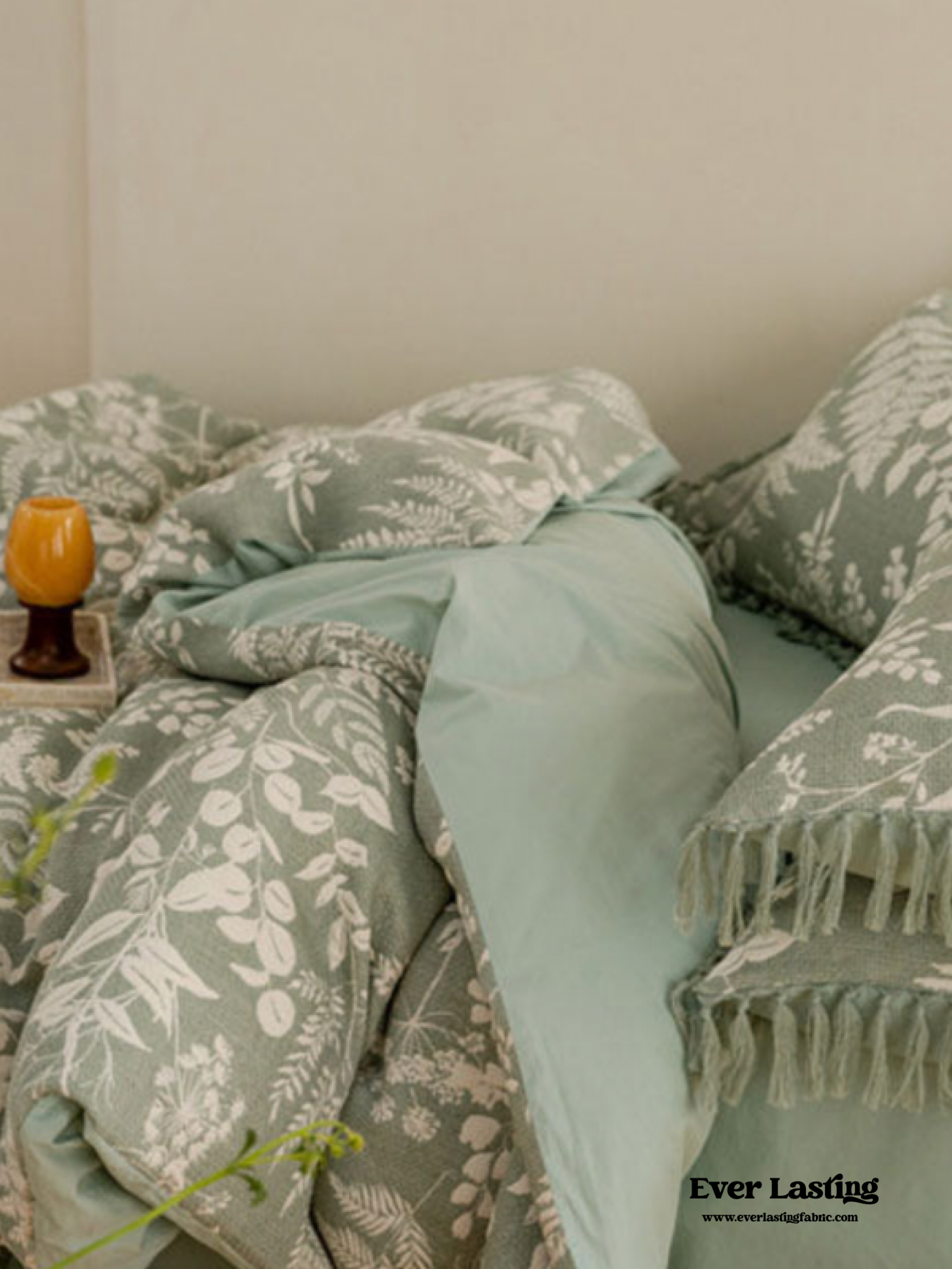 Jacquard Tufted Floral Bedding Set - Pink