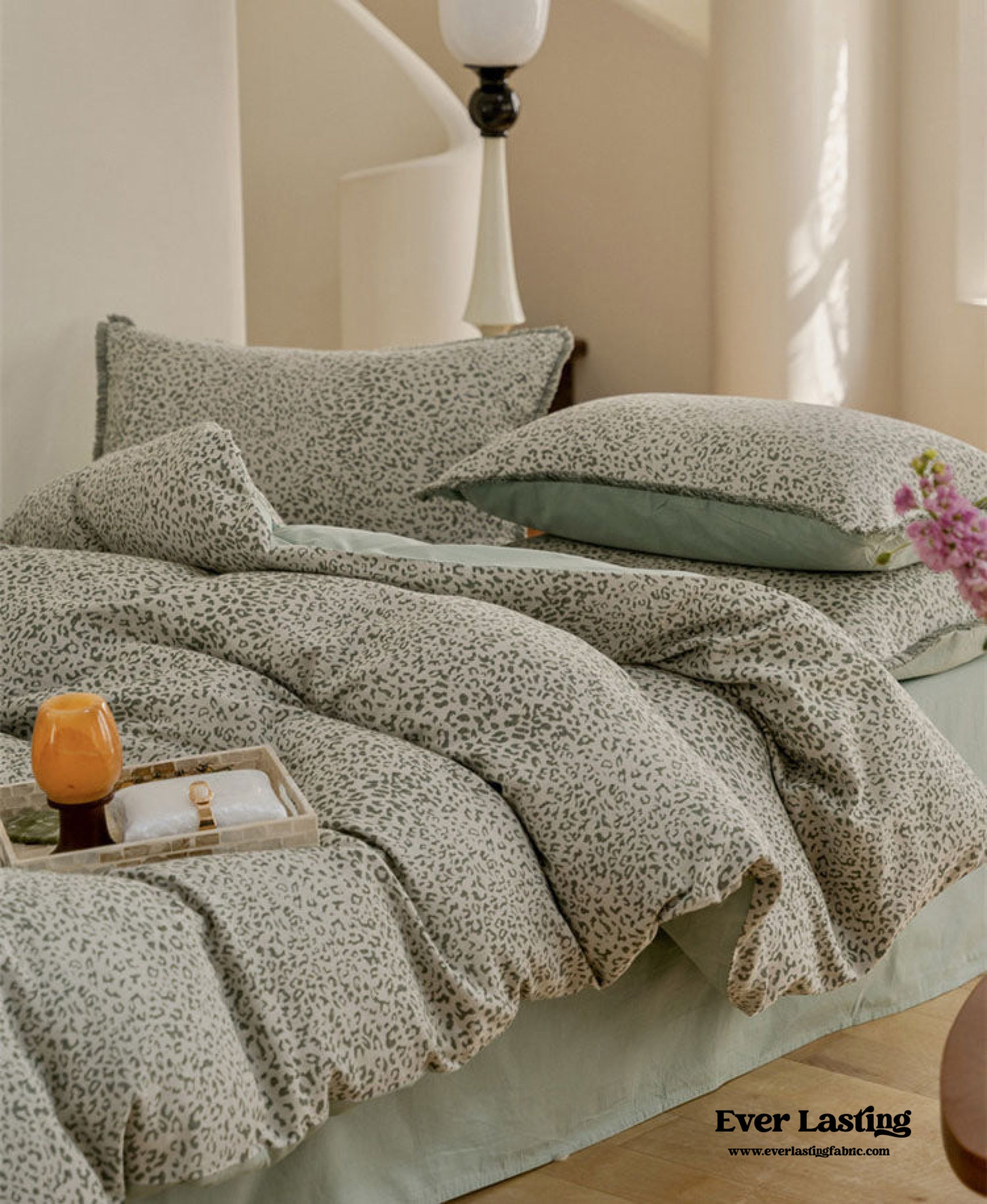 Jacquard Tufted Floral Bedding Set - Pink