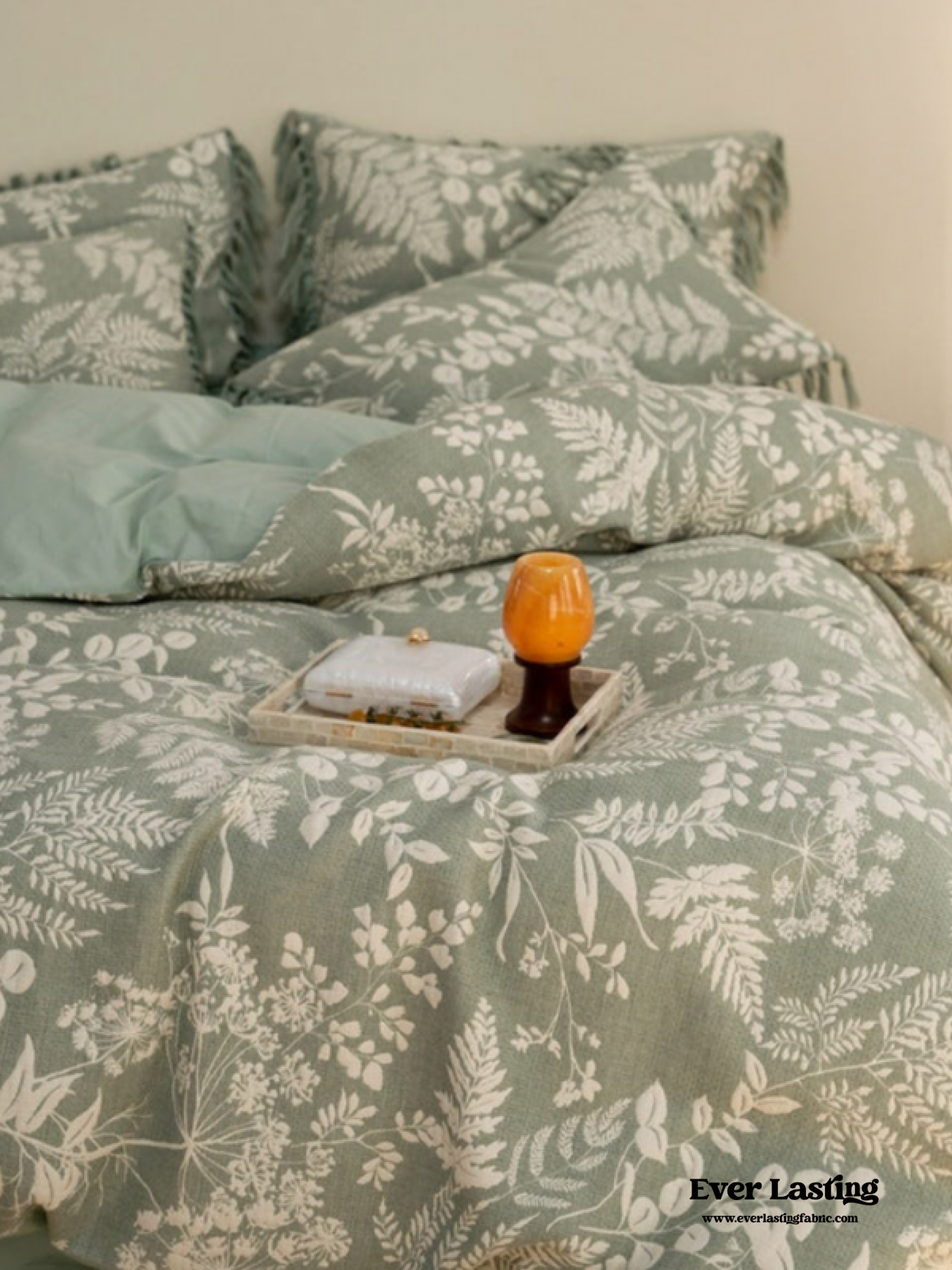Jacquard Tufted Floral Bedding Set - Pink