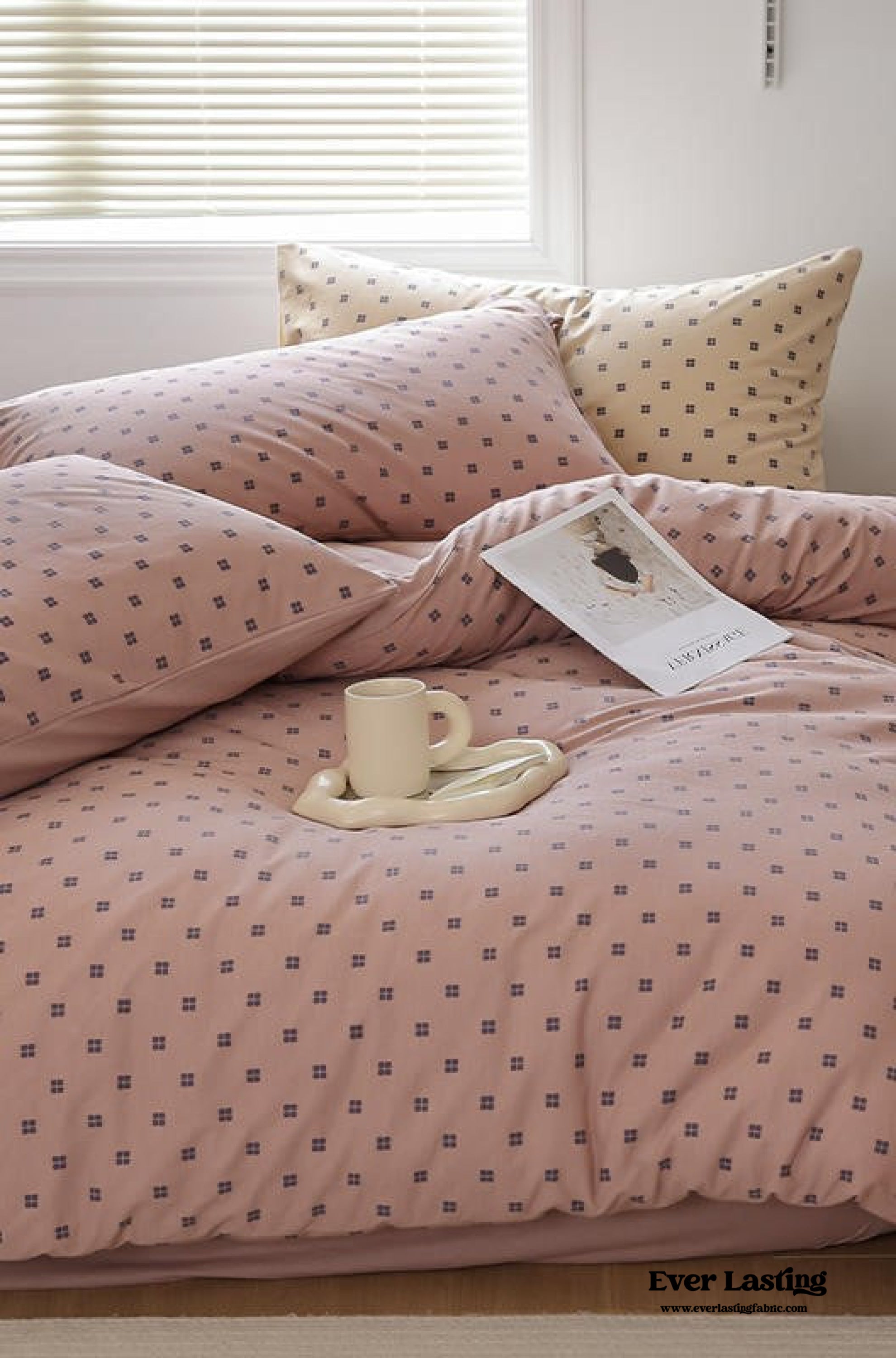 Jersey Knit Dotted Bedding Set - Pink