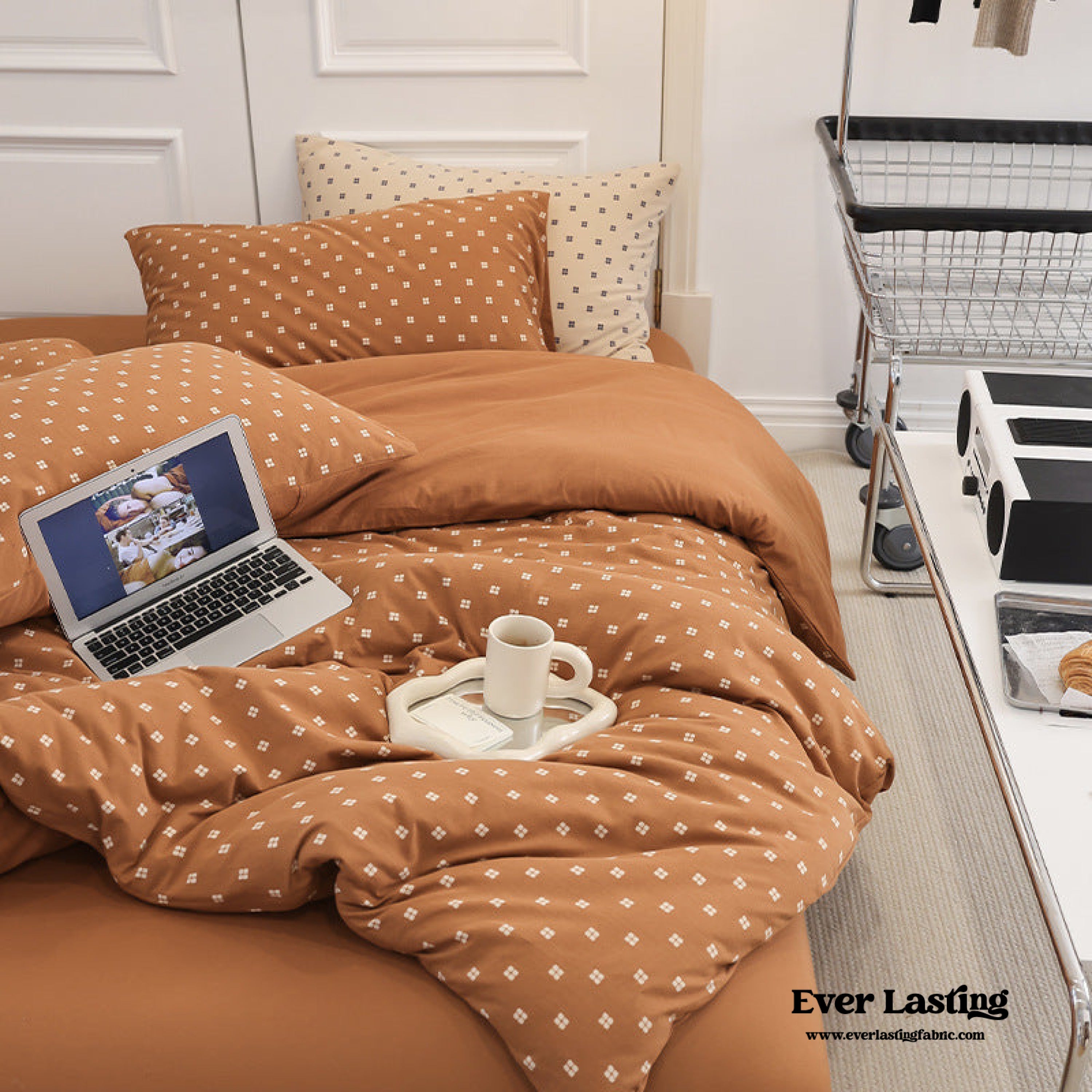 Jersey Knit Dotted Bedding Set - Pink