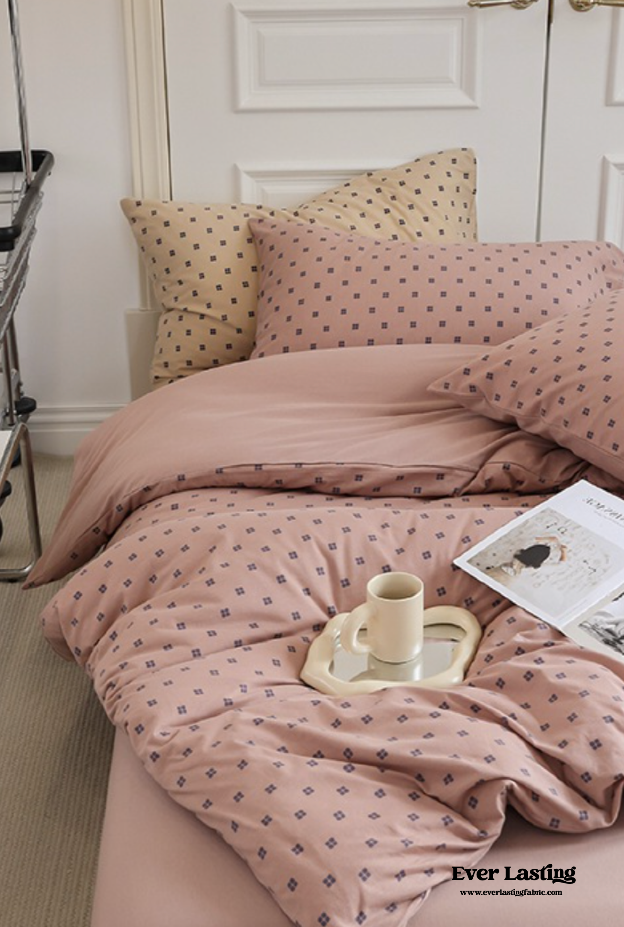 Jersey Knit Dotted Bedding Set - Pink