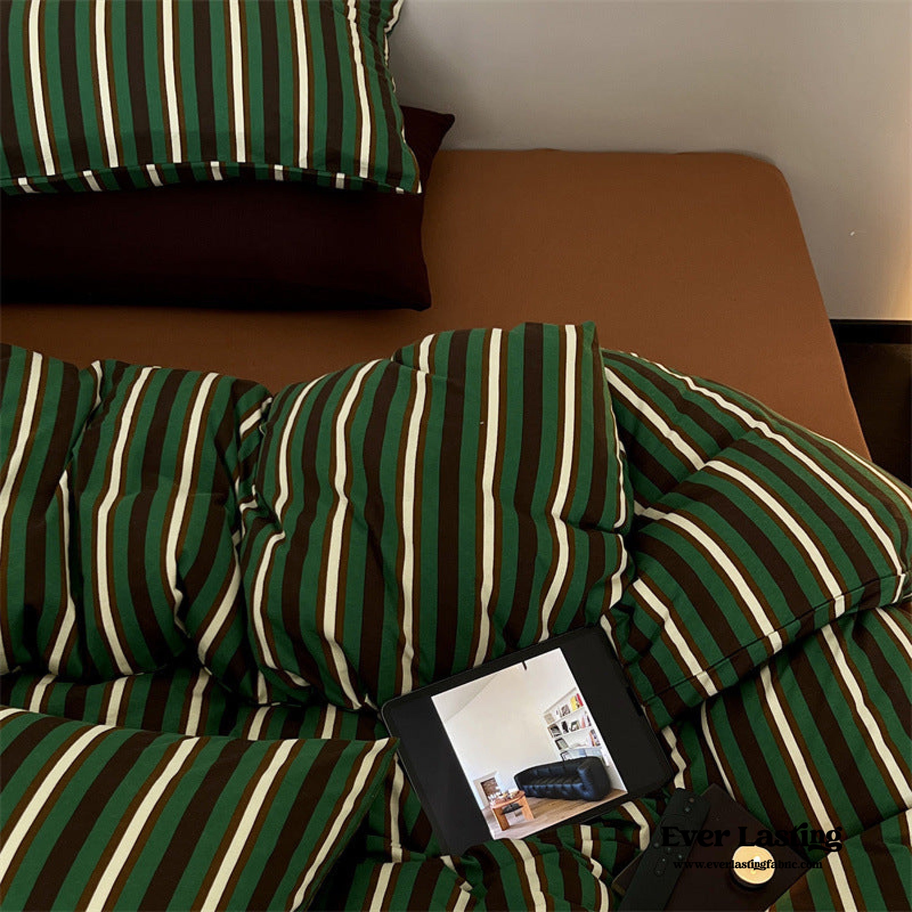 Jersey Knit Retro Stripe Bedding Set - Green + Brown
