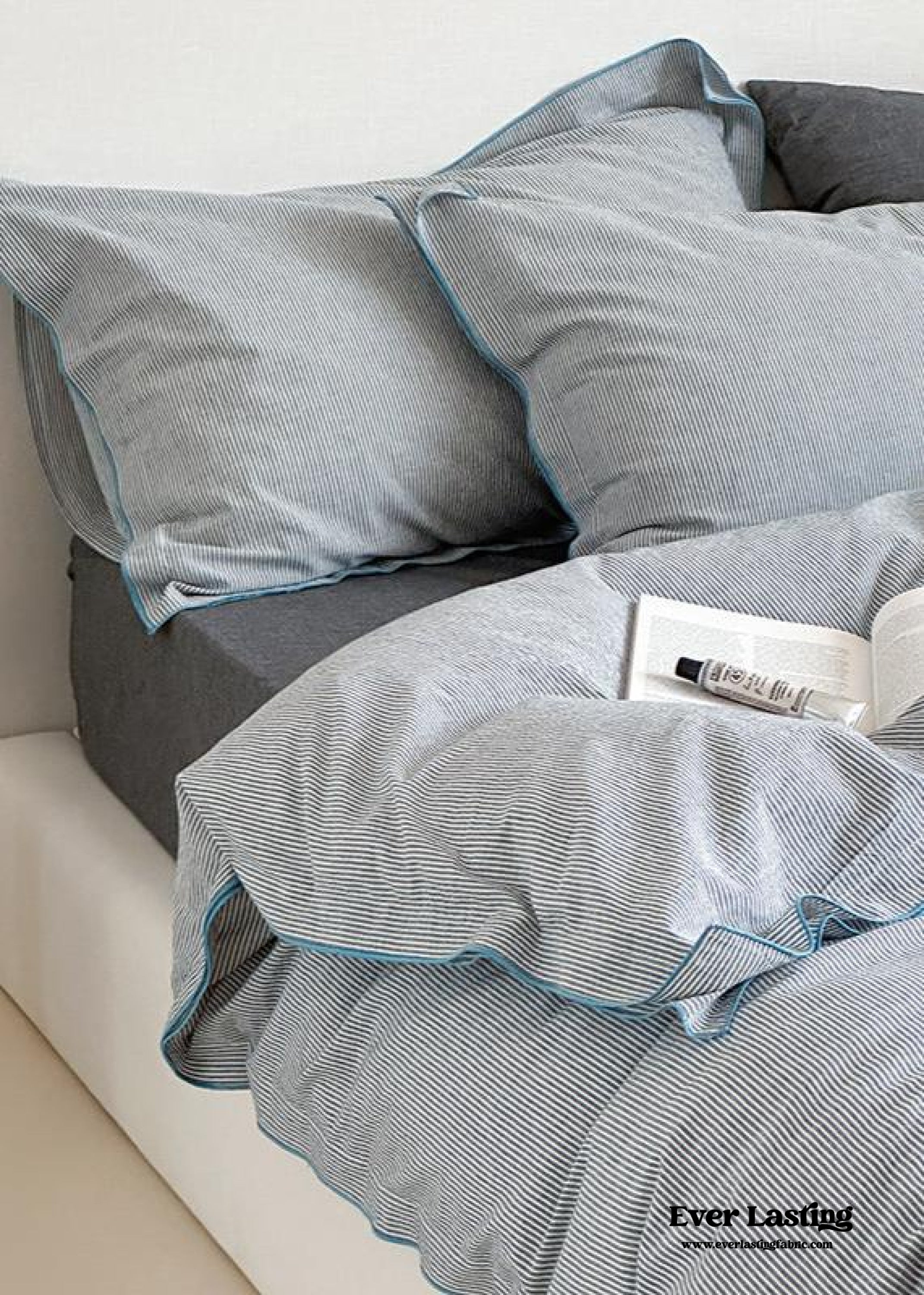 Joce Striped Bedding Set - Blue