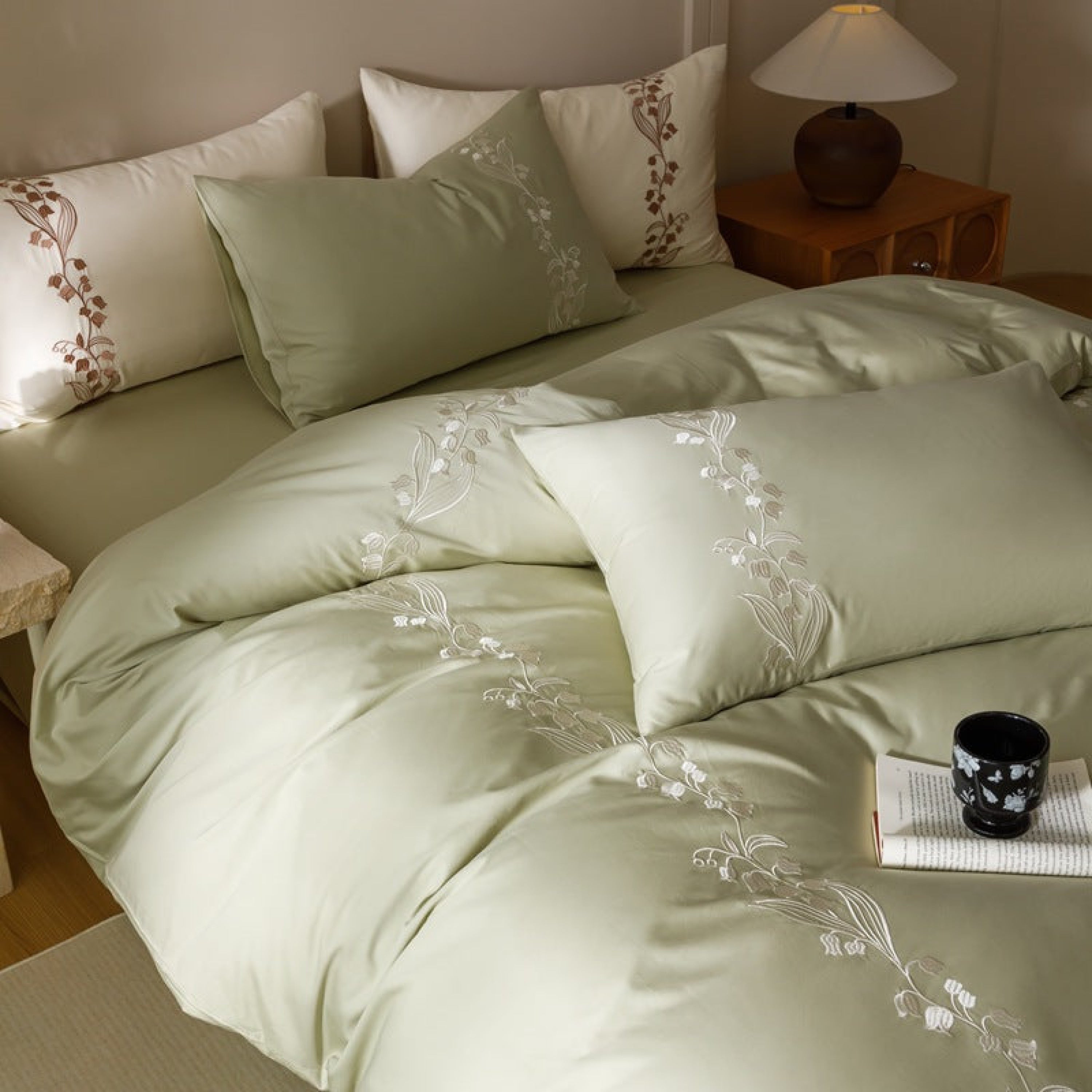 Lily of the Valley Embroidered Silky Bedding Set - Pink
