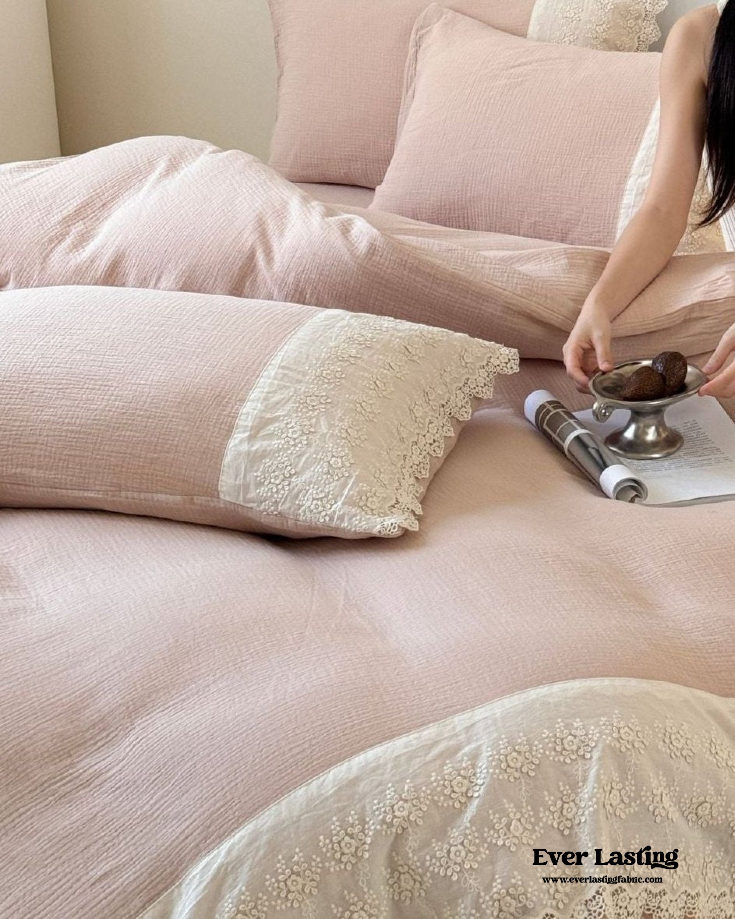 Margaux Lace Double Gauze Bedding Set - Pastel Pink