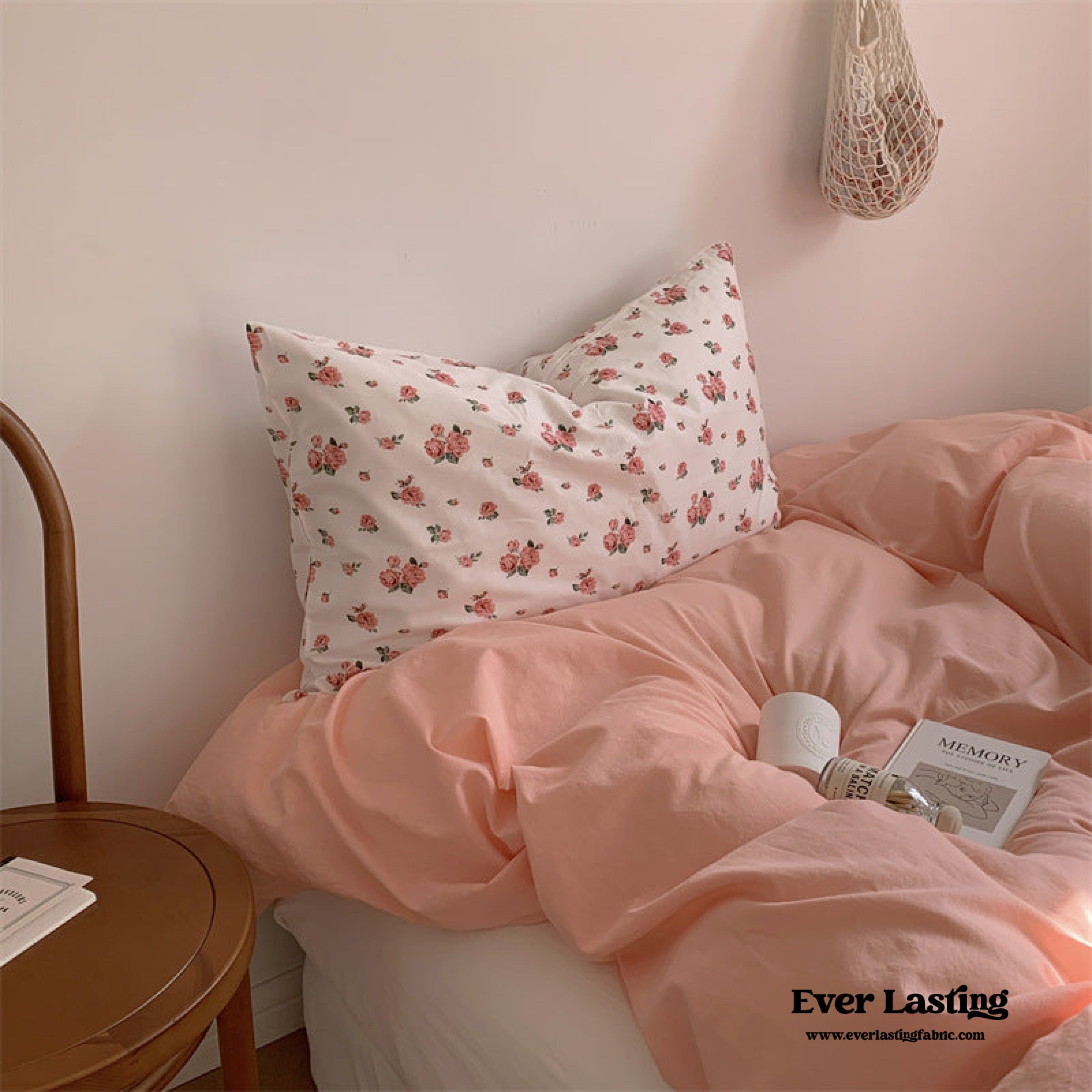 Minimal Floral Bedding Set - Beige + Brown