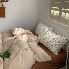 Minimal Floral Bedding Set - Beige + Brown