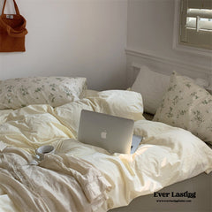 Minimal Floral Bedding Set - Yellow + Green