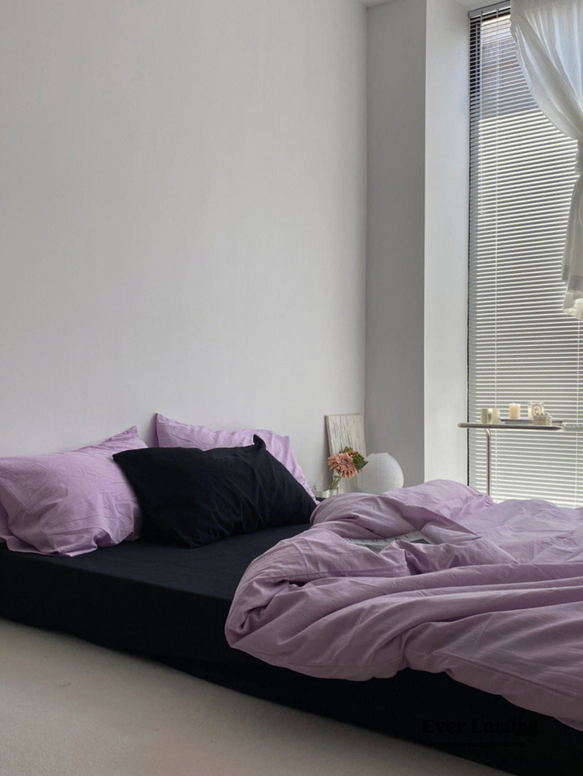 Mixed Color Bedding Set - Pastel Pink + Black