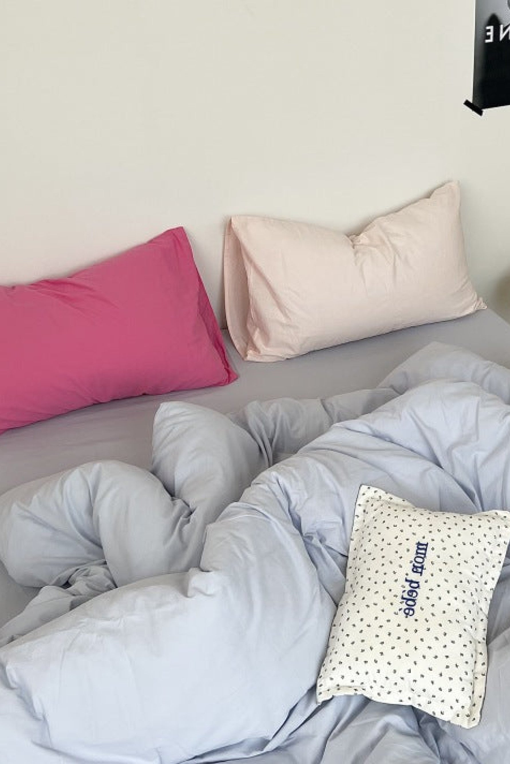 Mixed Color Washed Cotton Bedding Set - Blue + Pink