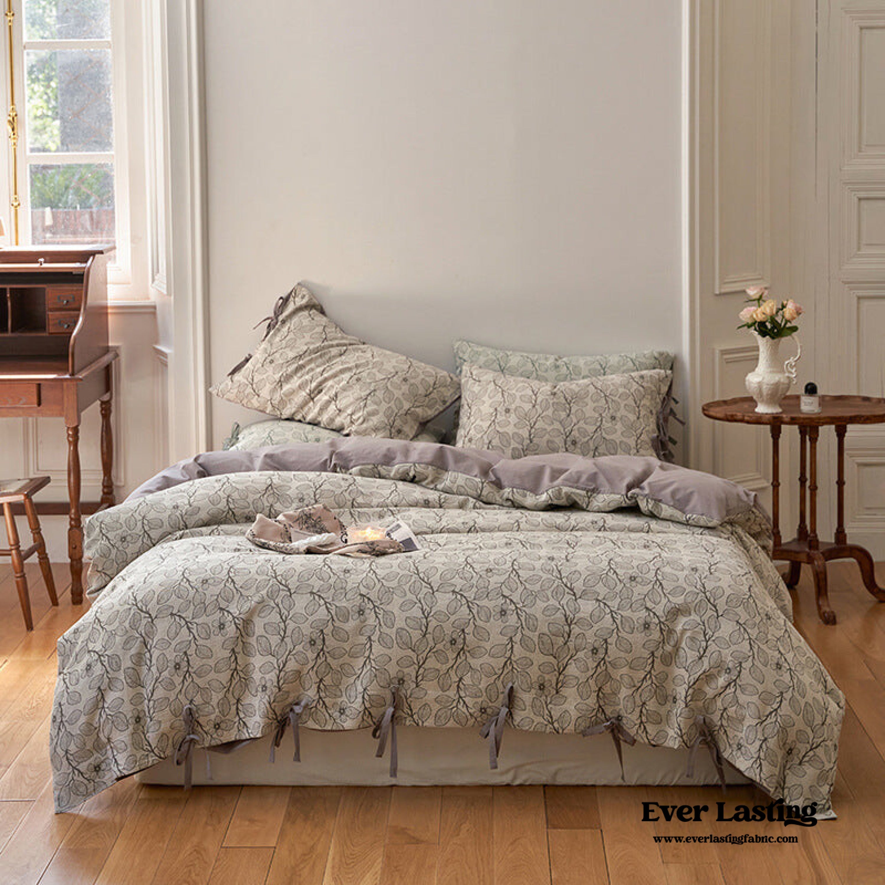 Mother Earth Floral Bedding Set - Purple Buttoned