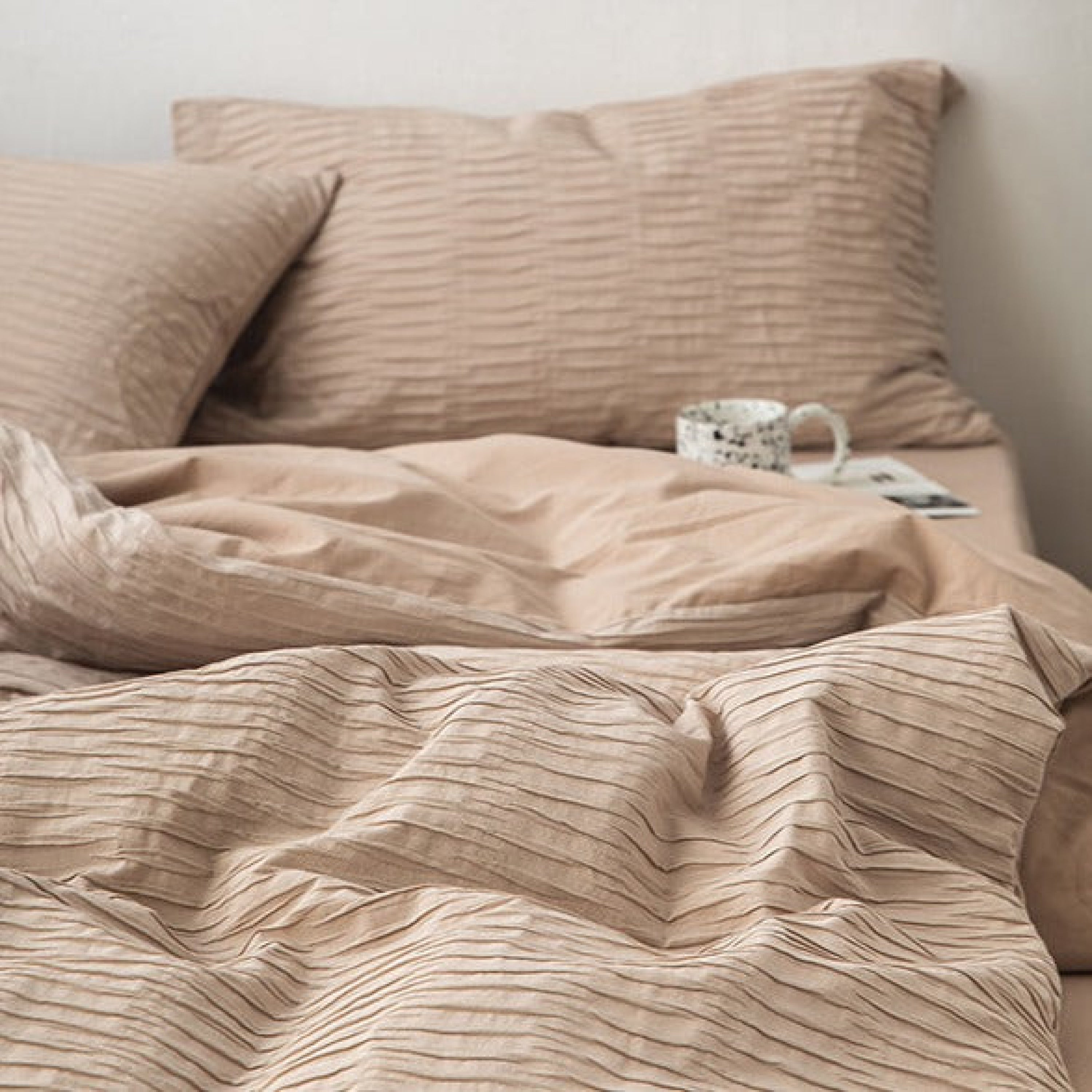 Neutral Bedding Set - Gray