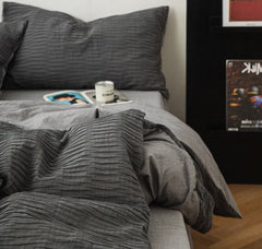 Neutral Bedding Set - Gray