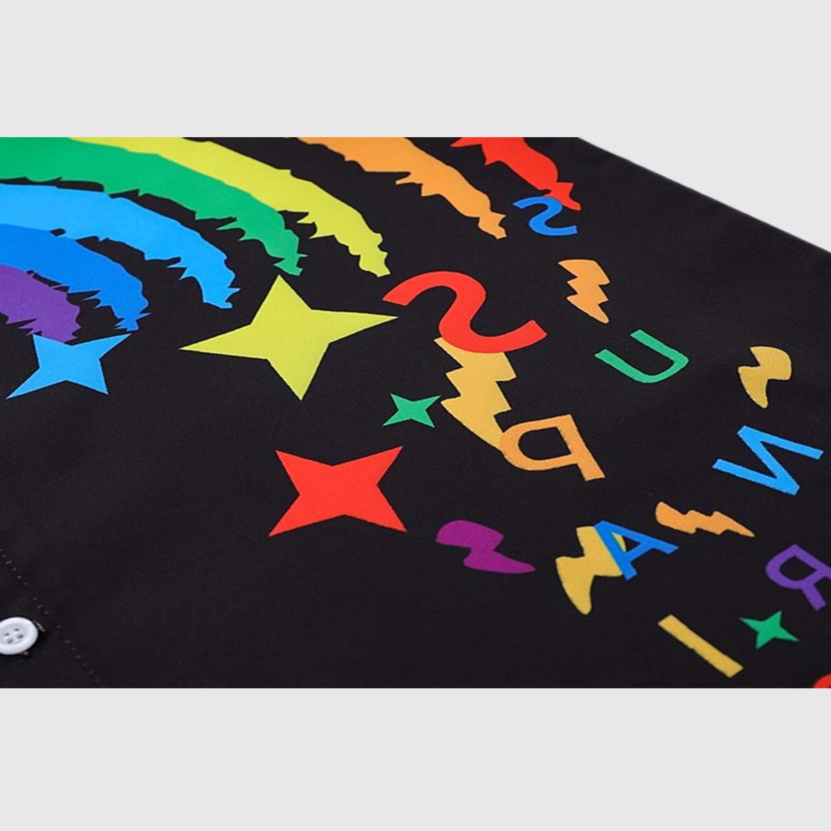 Shirt mit Regenbogen-Grafik