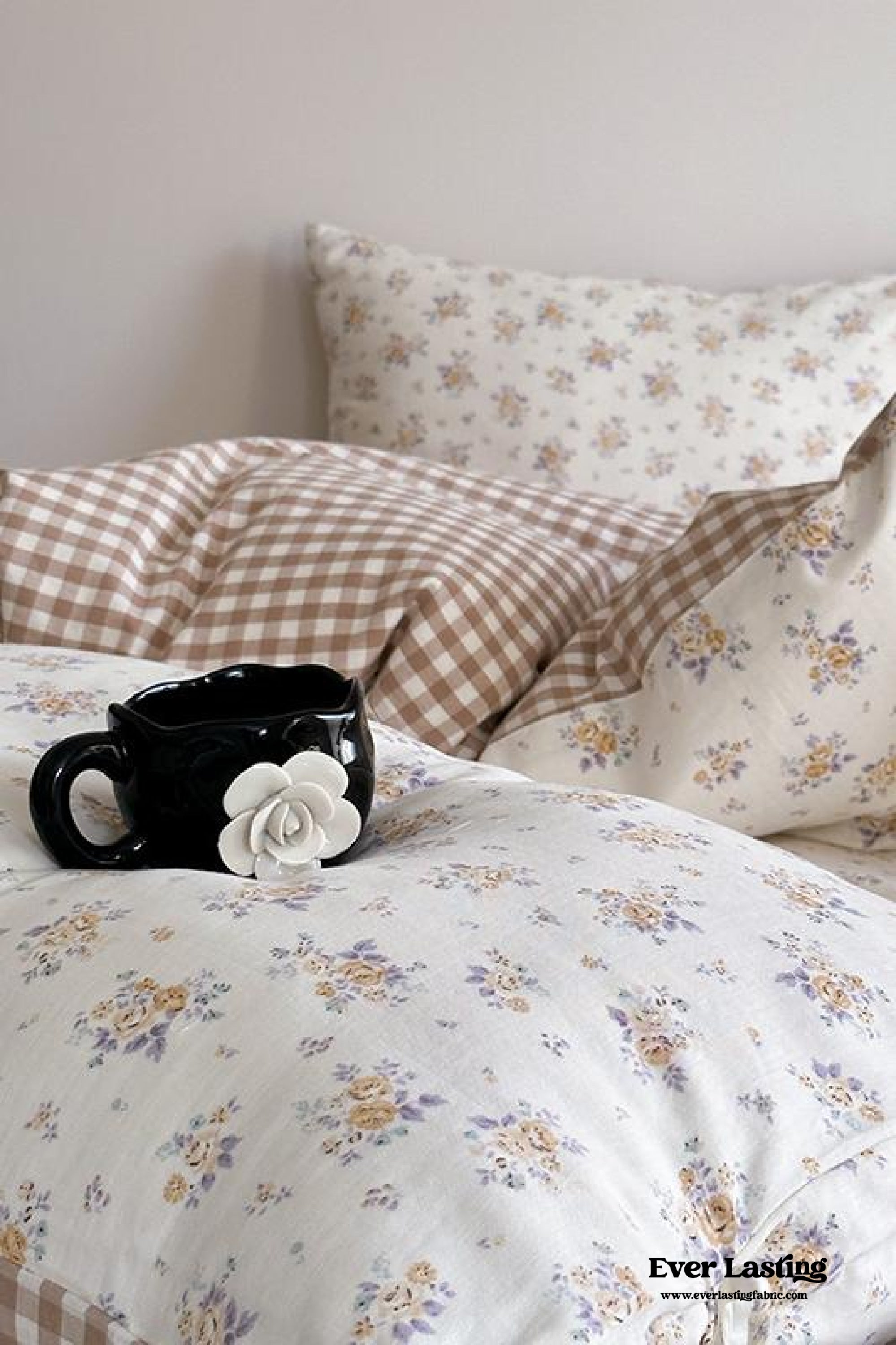 Rosalie Floral Lace Gingham Bedding Set - Pink