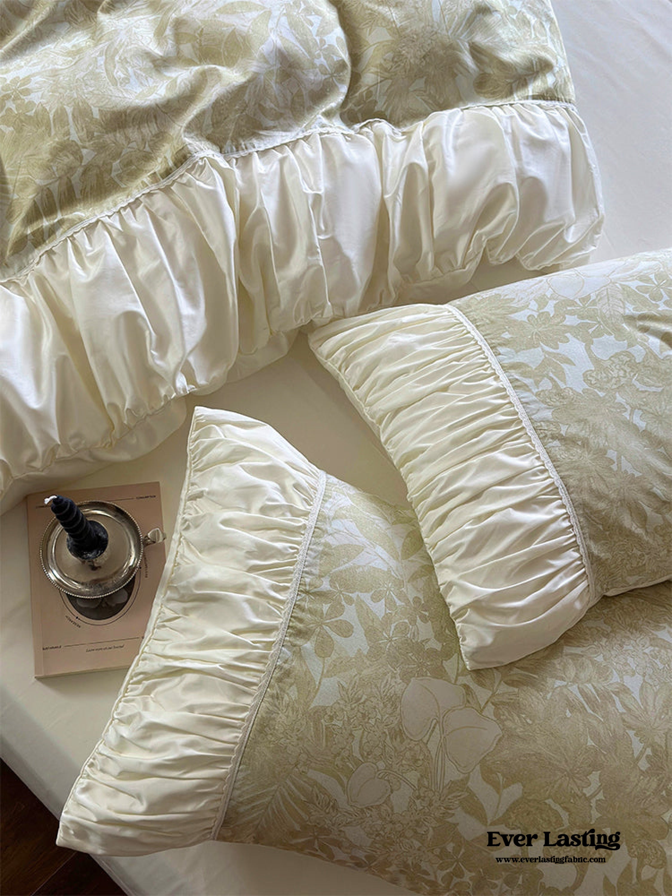 Royal Floral Ruffle Bedding Set - Pink